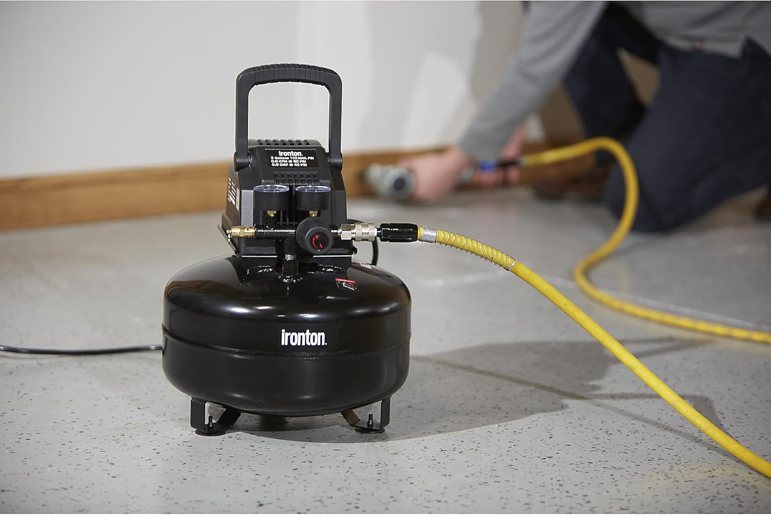 Ironton Oil-Free Pancake Air Compressor, 0.3 HP, 3 Gallons, 110 PSI - Image 9