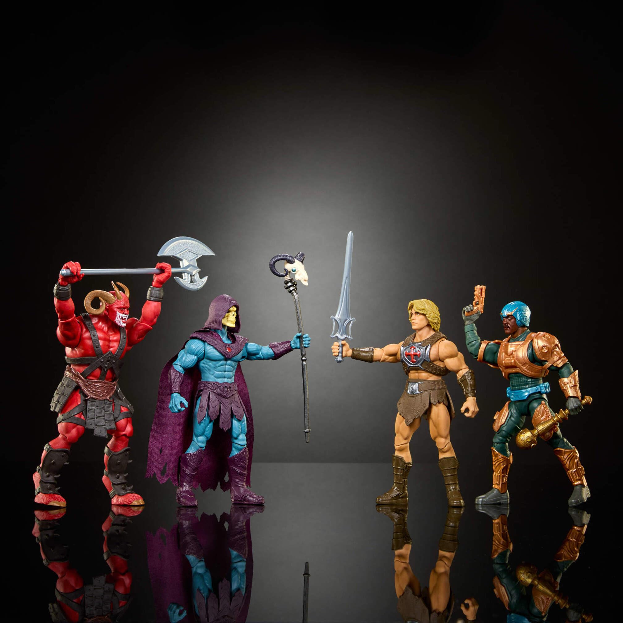 Masters of The Universe Pack de 4 Figuras de acción de 13,97 cm con diseño Fiel al de la película de Motu de 2026, Figura Exclusiva, 14 Puntos de articulación, Galitzine, Elba, Björnsson, JKJ33