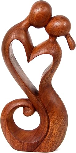 NOVICA Escultura romántica de madera de suar marrón, 11.75 pulgadas de alto 'Everlasting Kiss'