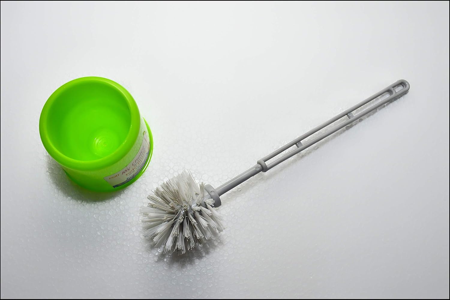 Gayatri collections Cleaning Toilet Brush with Holder Multicolour