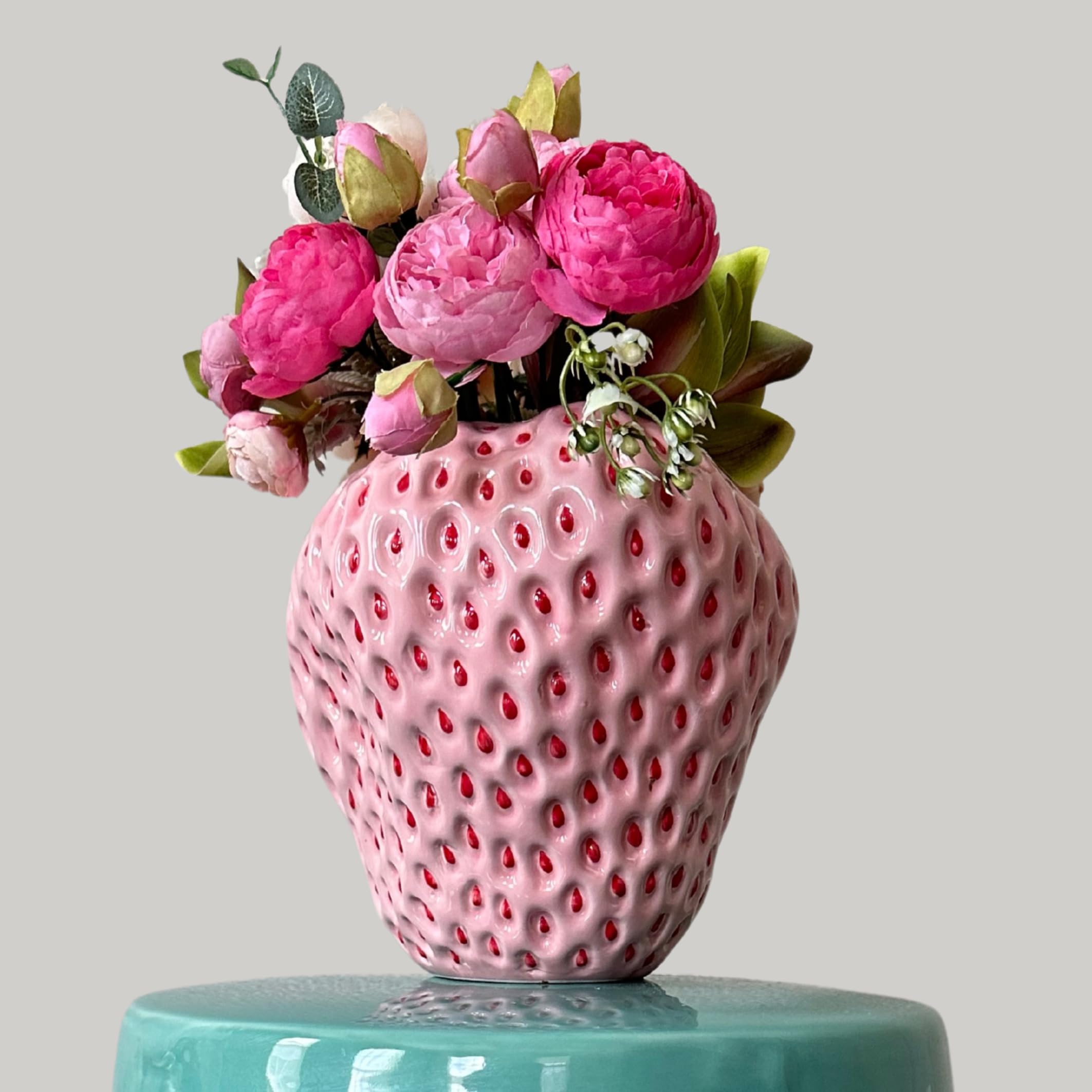 Amazon.com: PeachiiPitt Pink Strawberry Vase - Unique Flower Vase