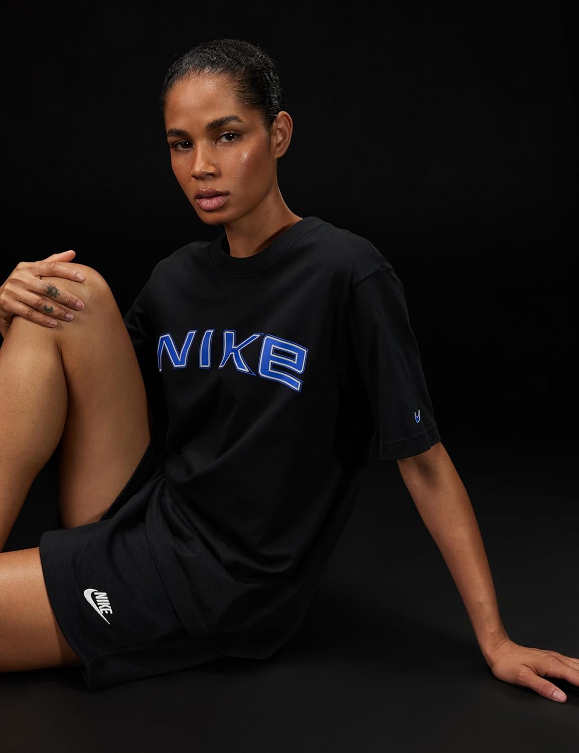 Nike Womens Sportswear Club Essentials T-Shirt Script - Image 2