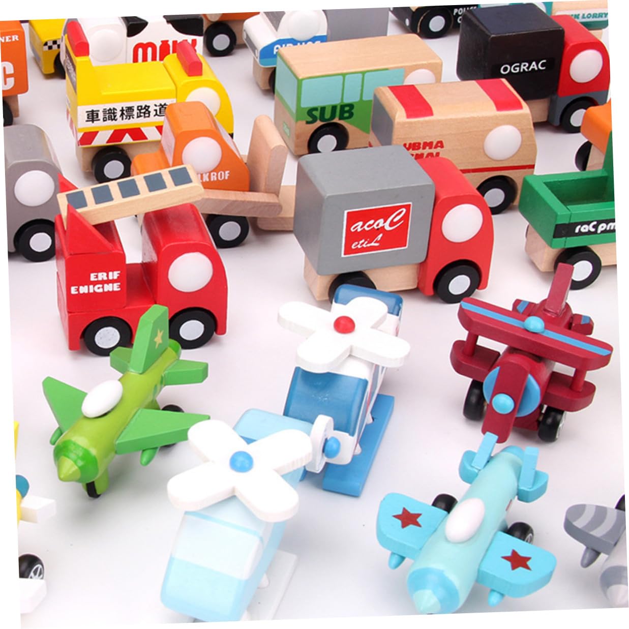 Alasum Mini Aviones de Juguete de Madera, 12 Piezas Educativas para Niños