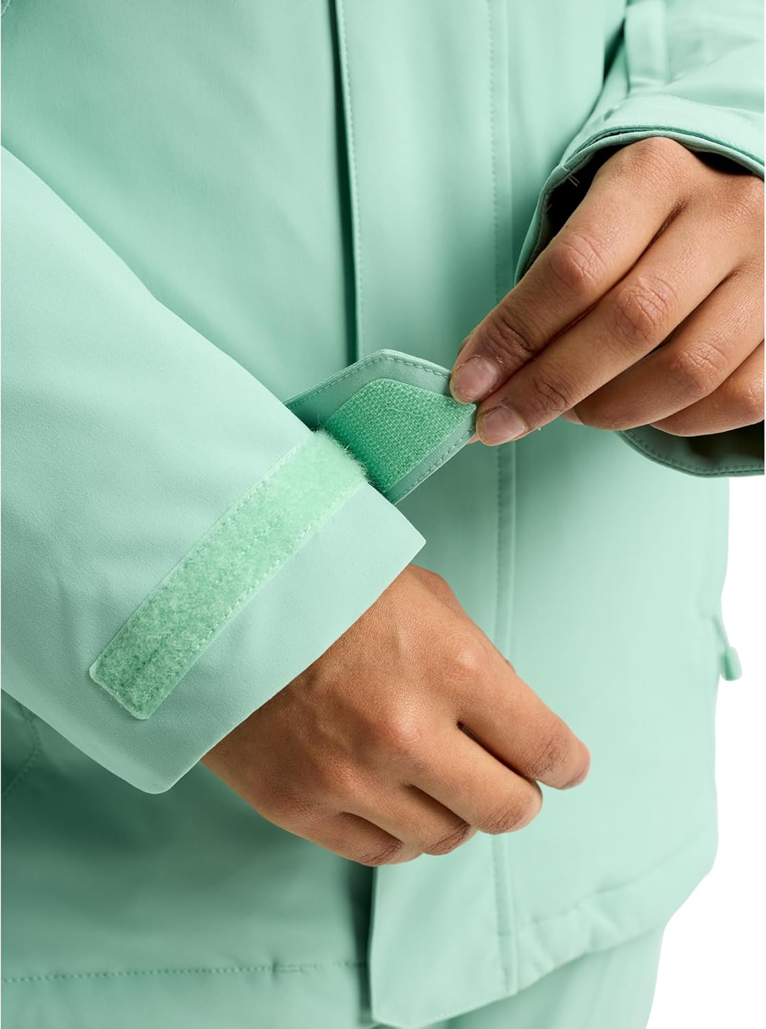 Burton Women’s Reserve 2-Layer Insulated Stretch Jacket – Waterproof Winter Snowboard Jacket with Stretch Fit & Hood - Image 7