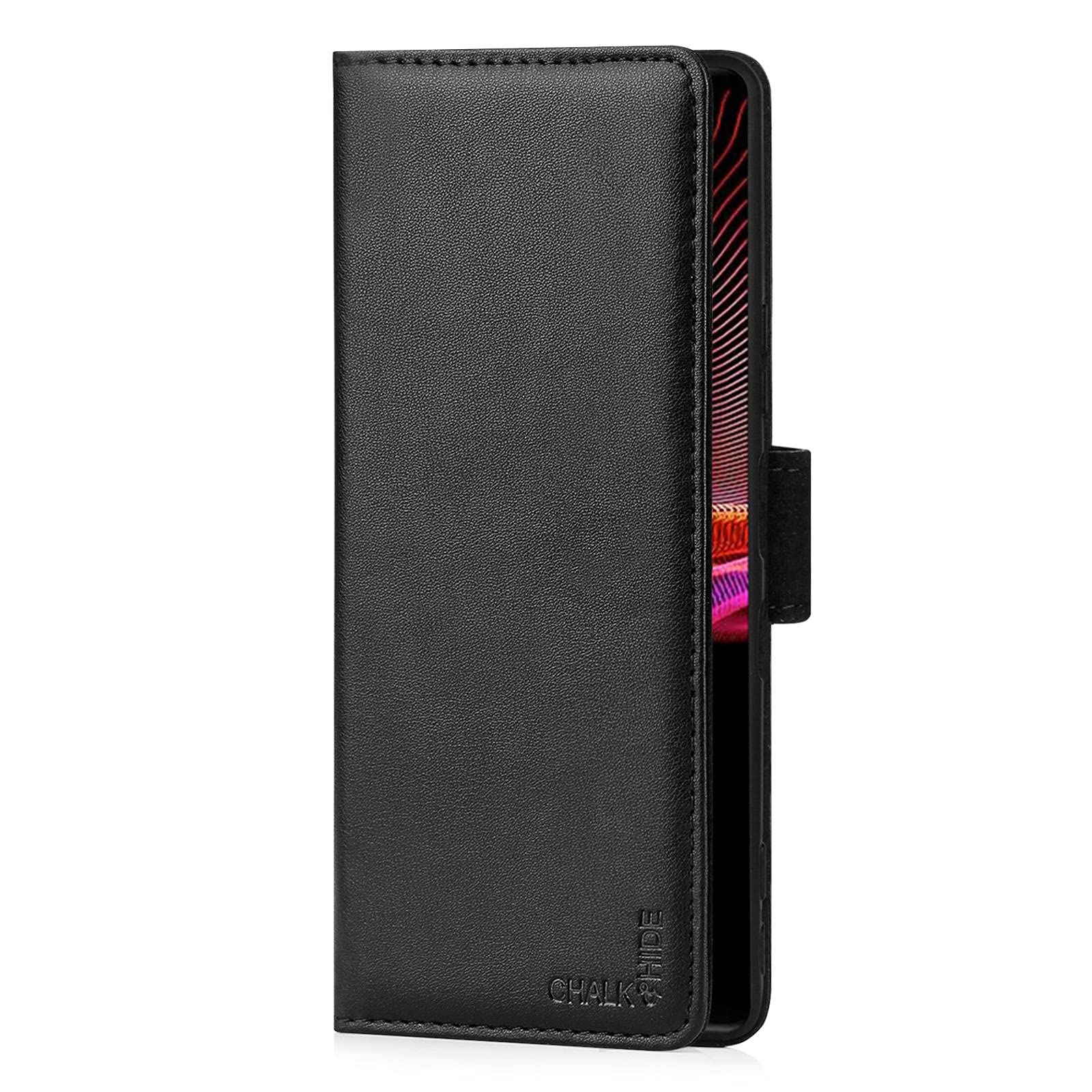 32nd Serie Classica 2.0 - Custodia a Portafoglio in Pelle Vera per Sony Xperia 1 III (2021), Case Realizzato in Pelle Premium con Diversi Comparti, Chiusura Magnetica e Supporto Integrato - Melanzana