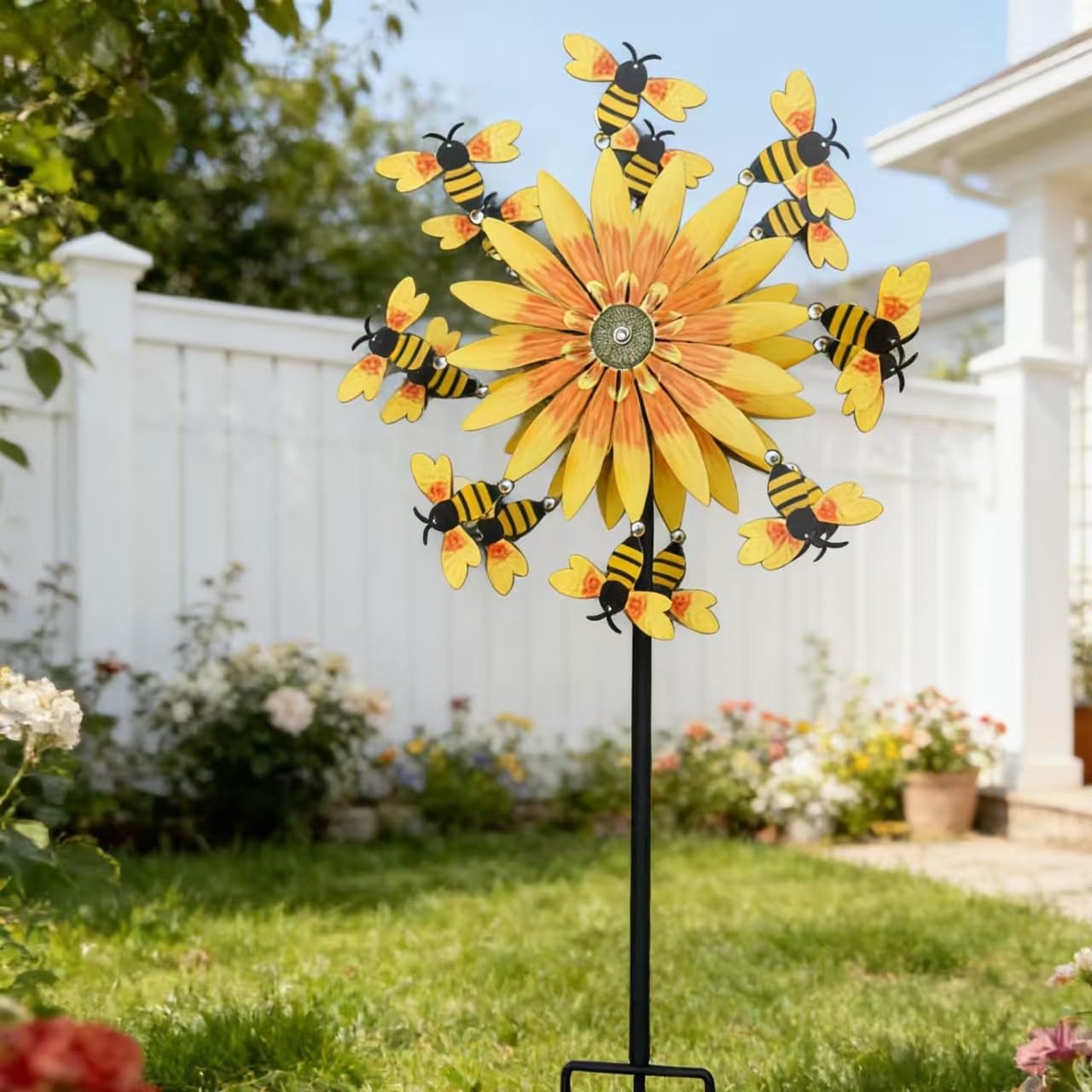Moulin à Vent en Forme de Tournesol et Abeille, Moulin a Vent Jardin Exterieur avec Tige en Métal Décoration Rotative Alimentée par la Brise pour Pelouse, Jardin, Terrasse, Cour, Porche (A)