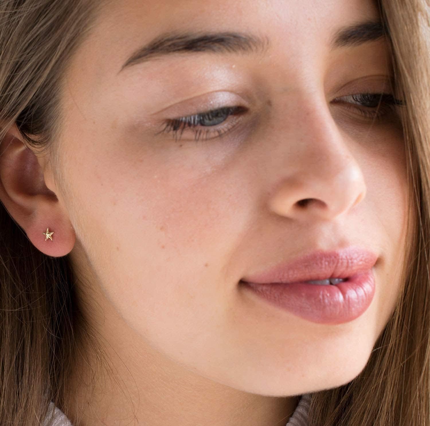 14K Gold Starfish Stud Earrings, 14K Solid Yellow Gold Dainty Sea Star-Fish Studs, Tiny Handmade Dainty Jewelry, Gold Pushback Closure Earrings, Simple Minimalist Birthday Gift for Young Women - Image 2
