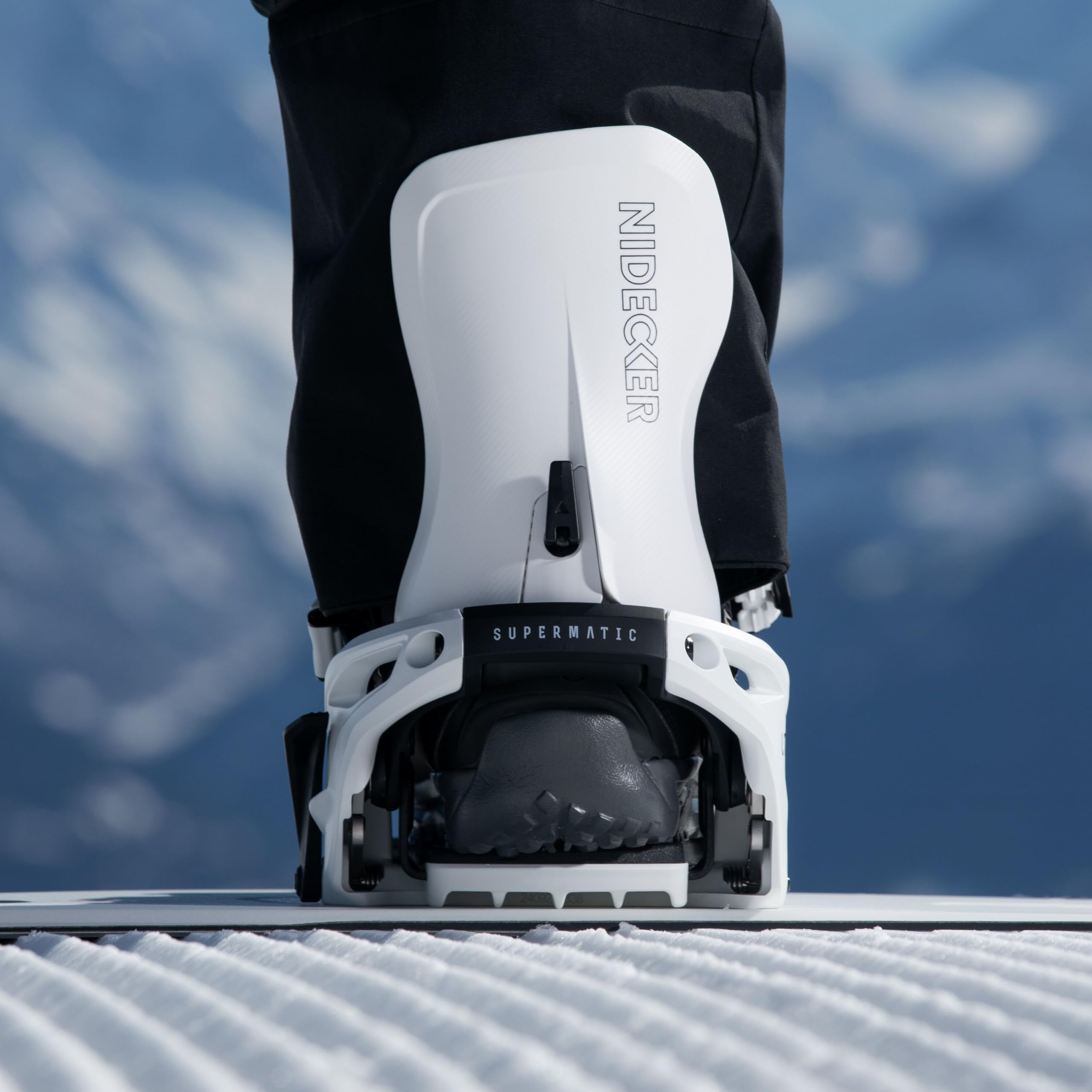 Fixations de Snowboard Nidecker LT Supermatic - Fixation Automatique à Double entrée avec pédale de Talon et Ajustement Universel