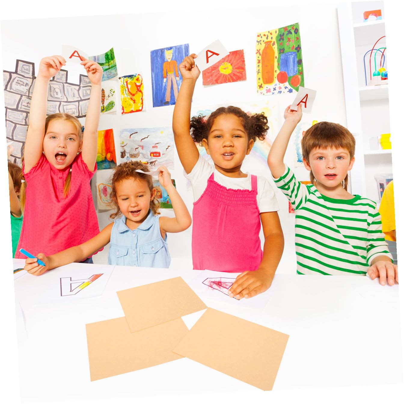 EXCEART 100stücke Kraftpapier-zeichenkarton Farbiges Quadratisches Zeichenpapier Zum Üben Hochwertiges Papier Kratzfest Für Bleistifte Buntstifte Wachsmalstifte