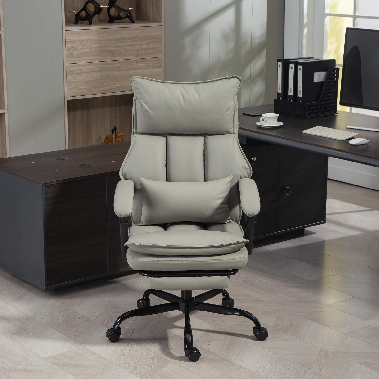 Home Office Desk Chairs Executive Office Chair 155 Reclining Office Chair with Footrest Leather High Back Comfy Computer
