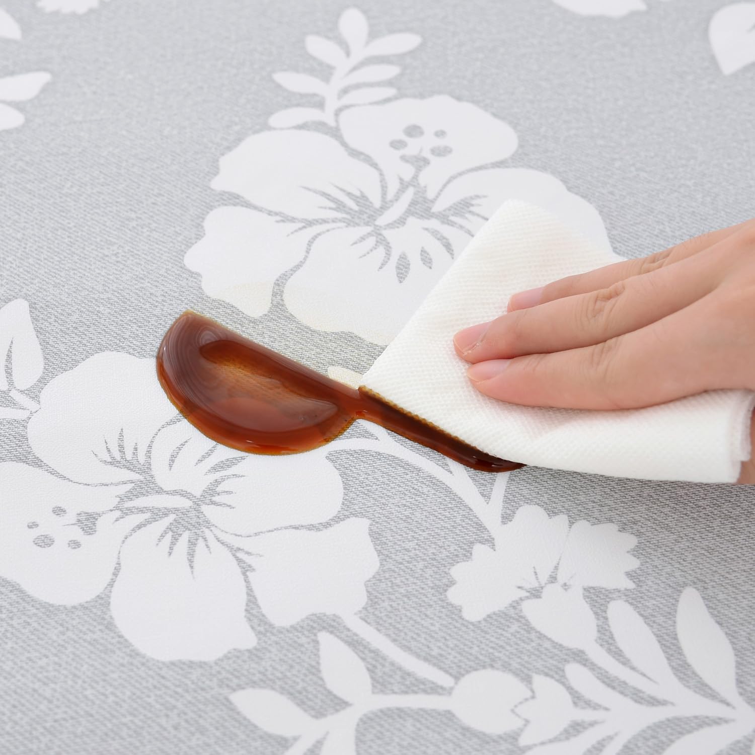 LOHASCASA Nappe en vinyle pour tables rectangulaires, en plastique PVC imperméable, rectangulaire, nappe ovale facile à nettoyer pour table de pique-nique, camping en plein air, 2,1 m, 137,2 x 213,4