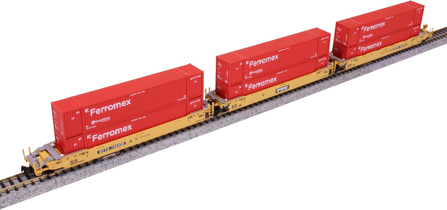 Kato USA, Inc. MAXI-IV Well Car w/Ferromex Containers, Red