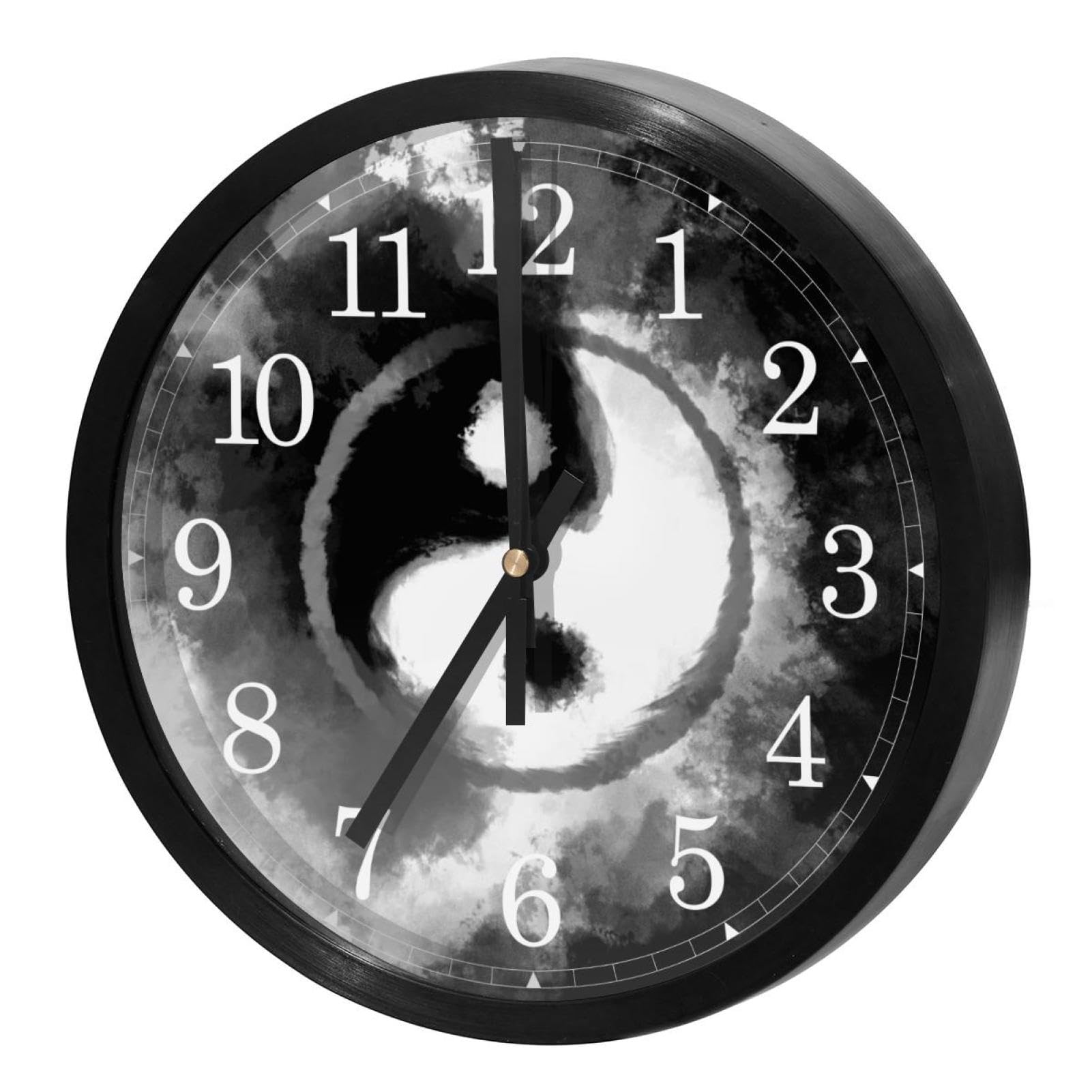 Horloge murale silencieuse à quartz dotée d'un mécanisme fluide à pile