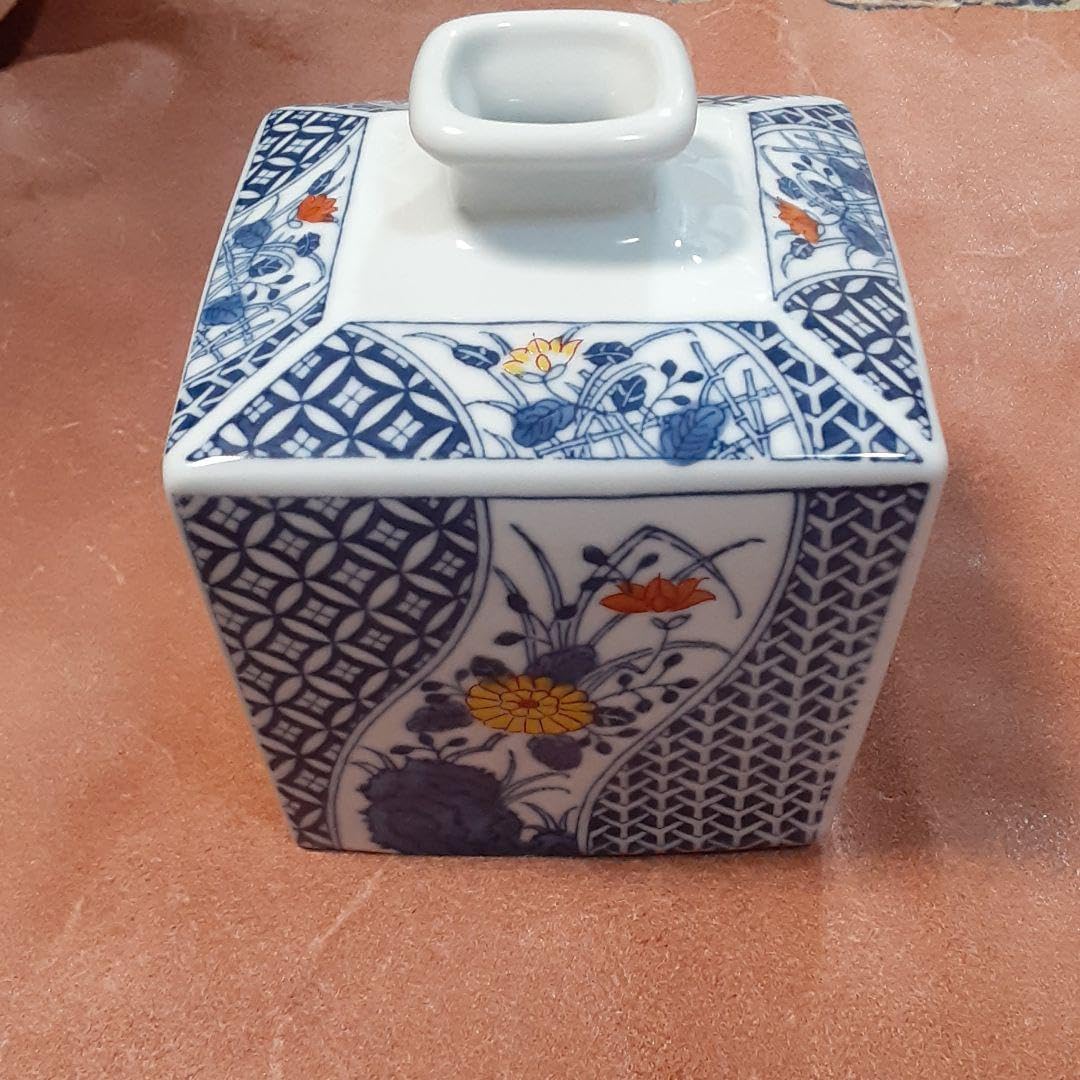 Amazon.co.jp: 陶器 花瓶 陶磁器 角瓶 四角 花柄 和風 : ホーム＆キッチン