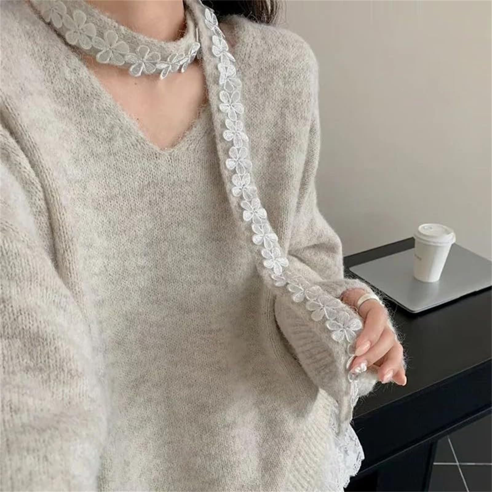 Elegante conjunto de suéter de punto y falda larga para temporada otoño invierno atuendo informal femenino