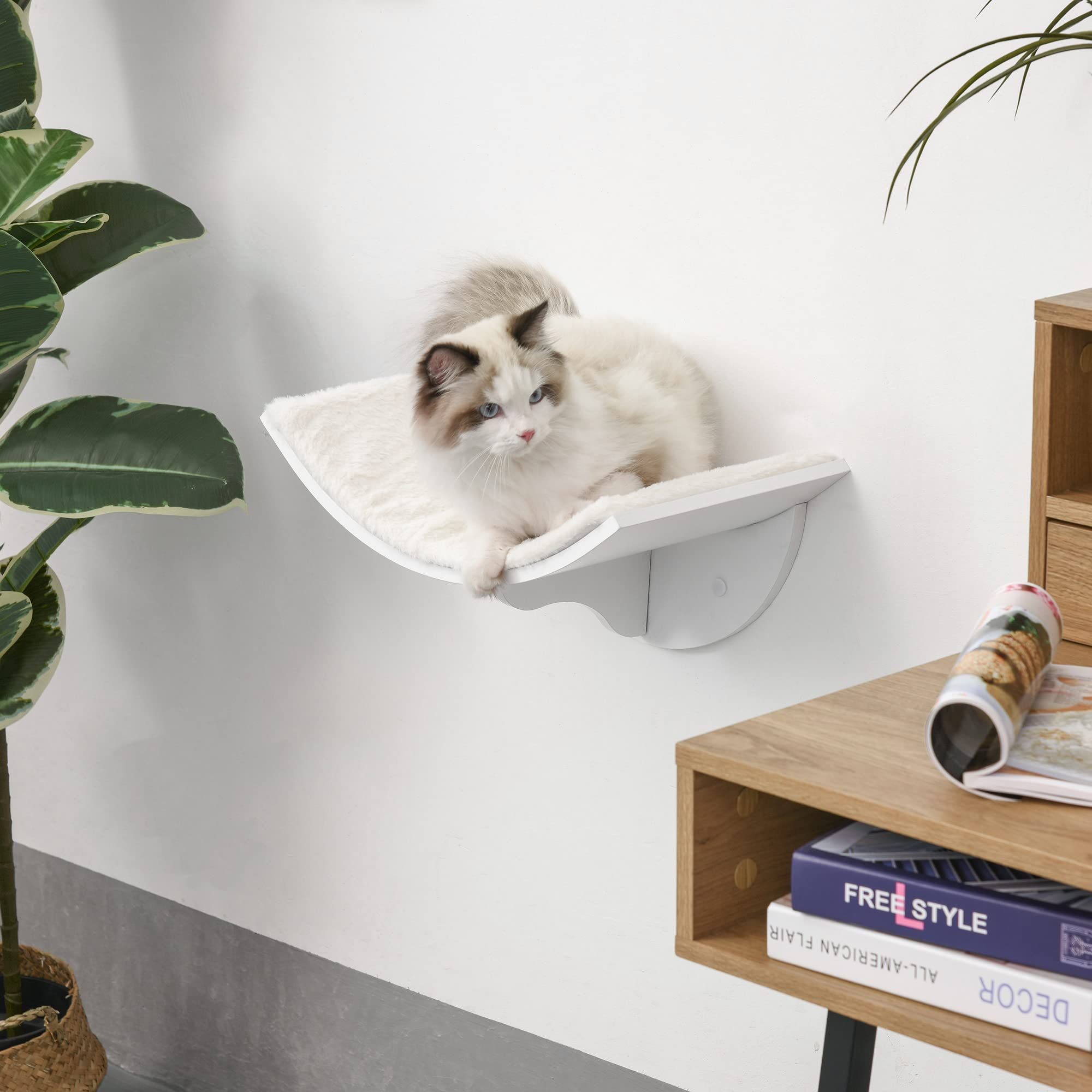 Amazon | PawHut 木製壁掛け式猫棚 カーブした子猫のベッド 猫用