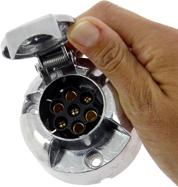 XL Perform Tool 553903 7-Pin Female Metal Coupling Socket - 1