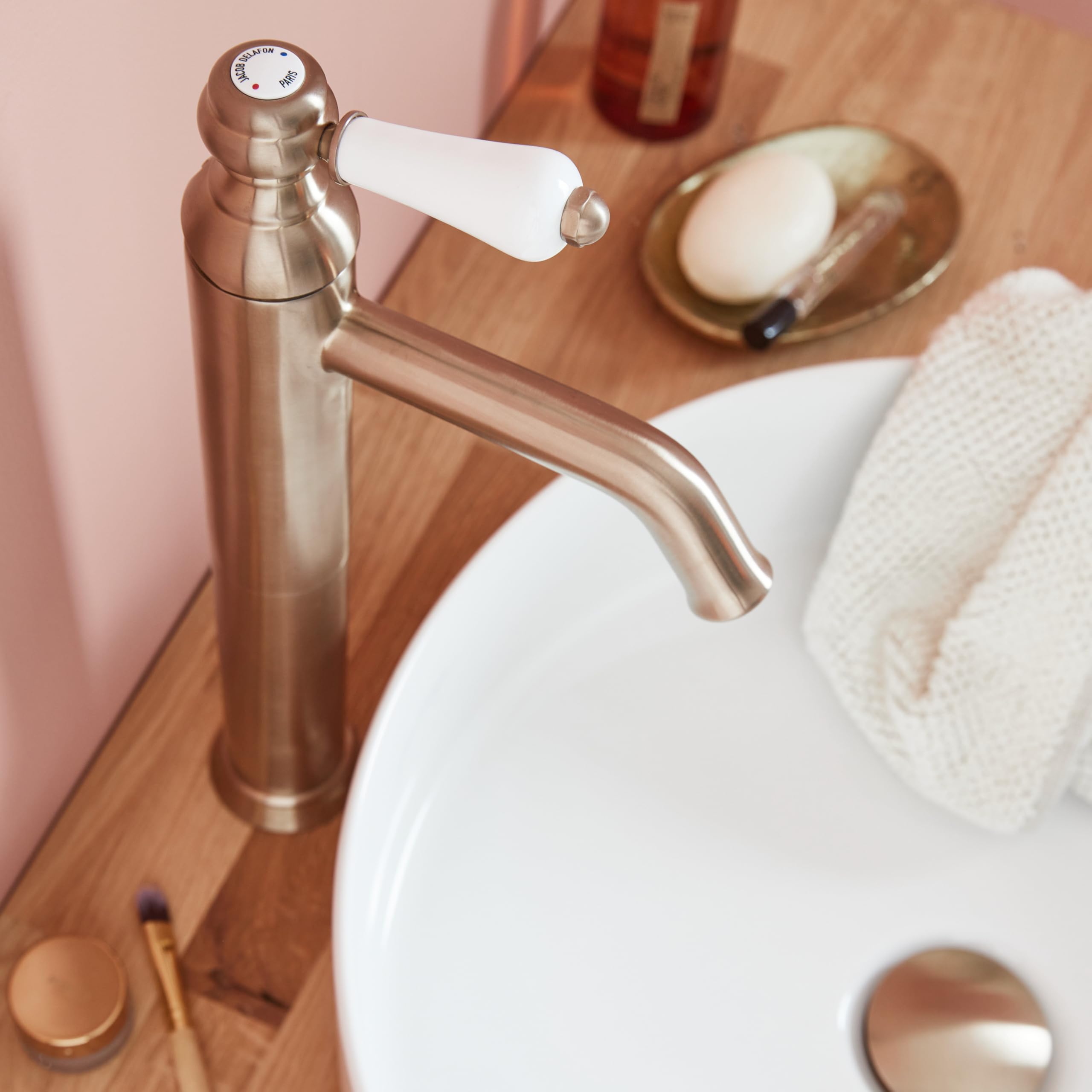 Jacob Delafon Bonde de Lavabo Louise - Bouchon Clic-Clac Universel G1 1/4 pour Vasque ou Lavabo - Diam. 64mm - Laiton - Compatible avec/sans Trop-Plein - 6,8x6,8x6,0 cm - Finition Bronze - E30536-BCN