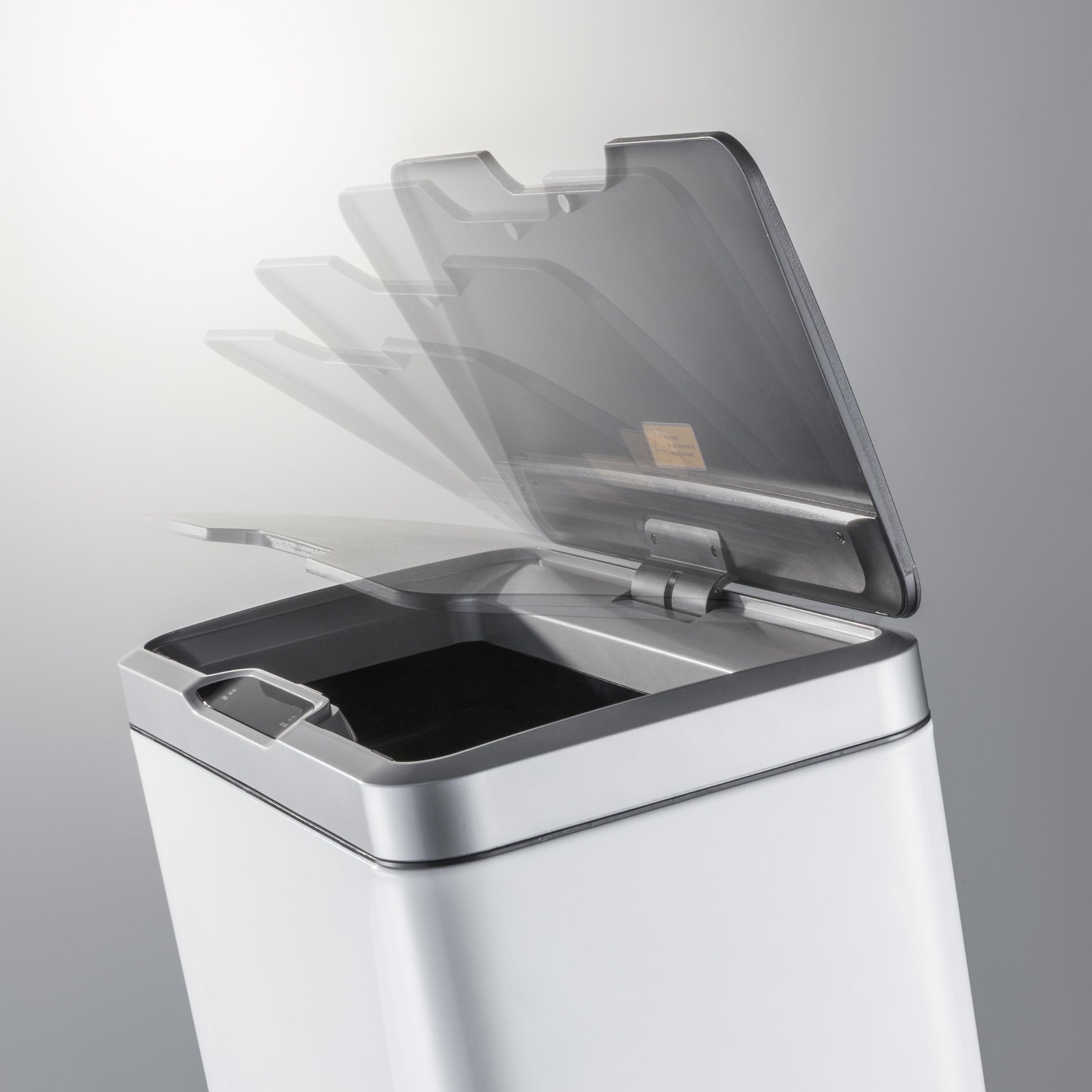 Amazon｜WESCO (ウェスコ) ペダル式ゴミ箱 ブラックマット サイズ: 27