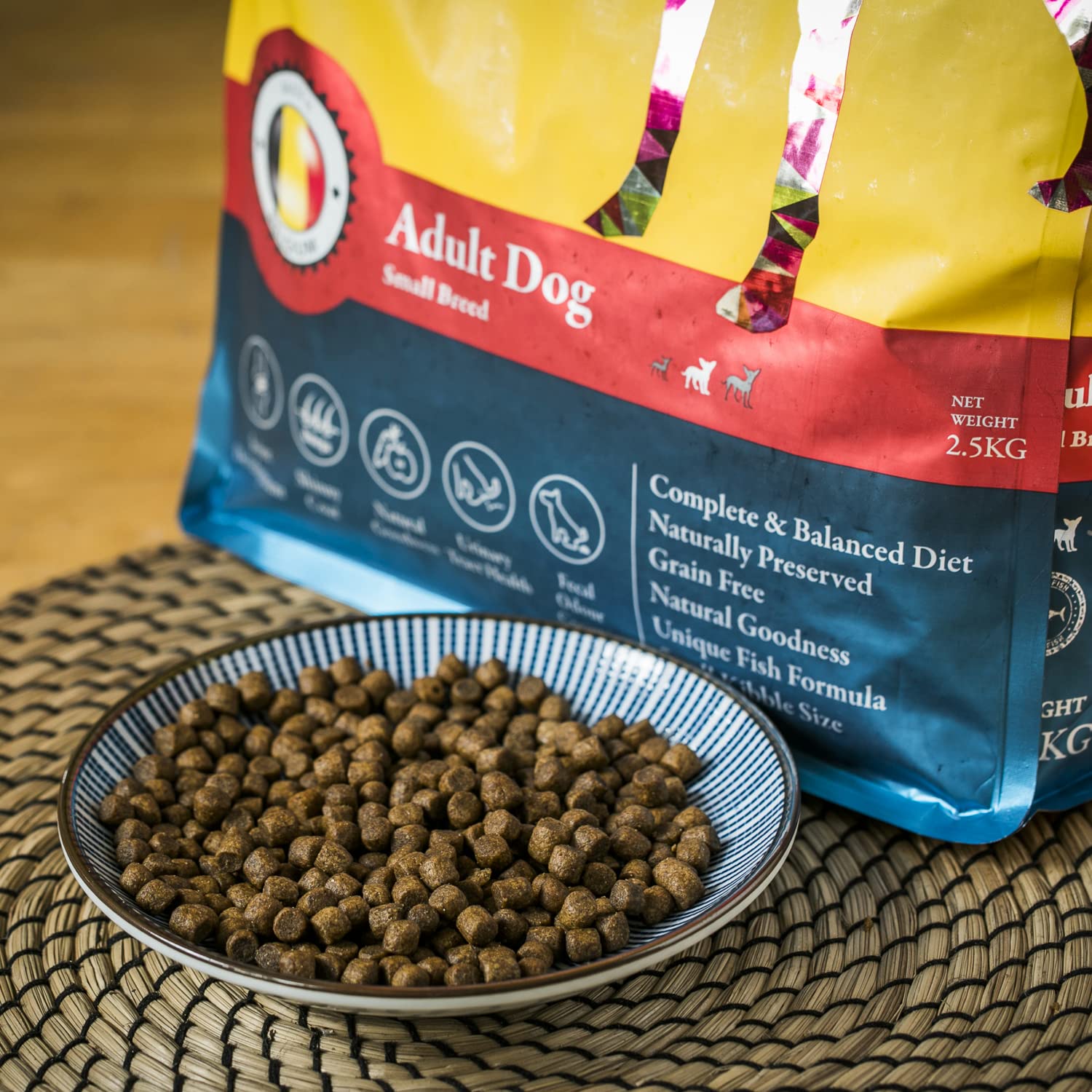 Amazon.co.jp: ブラバンソンヌ 小型犬 中型犬 成犬用 グレインフリー