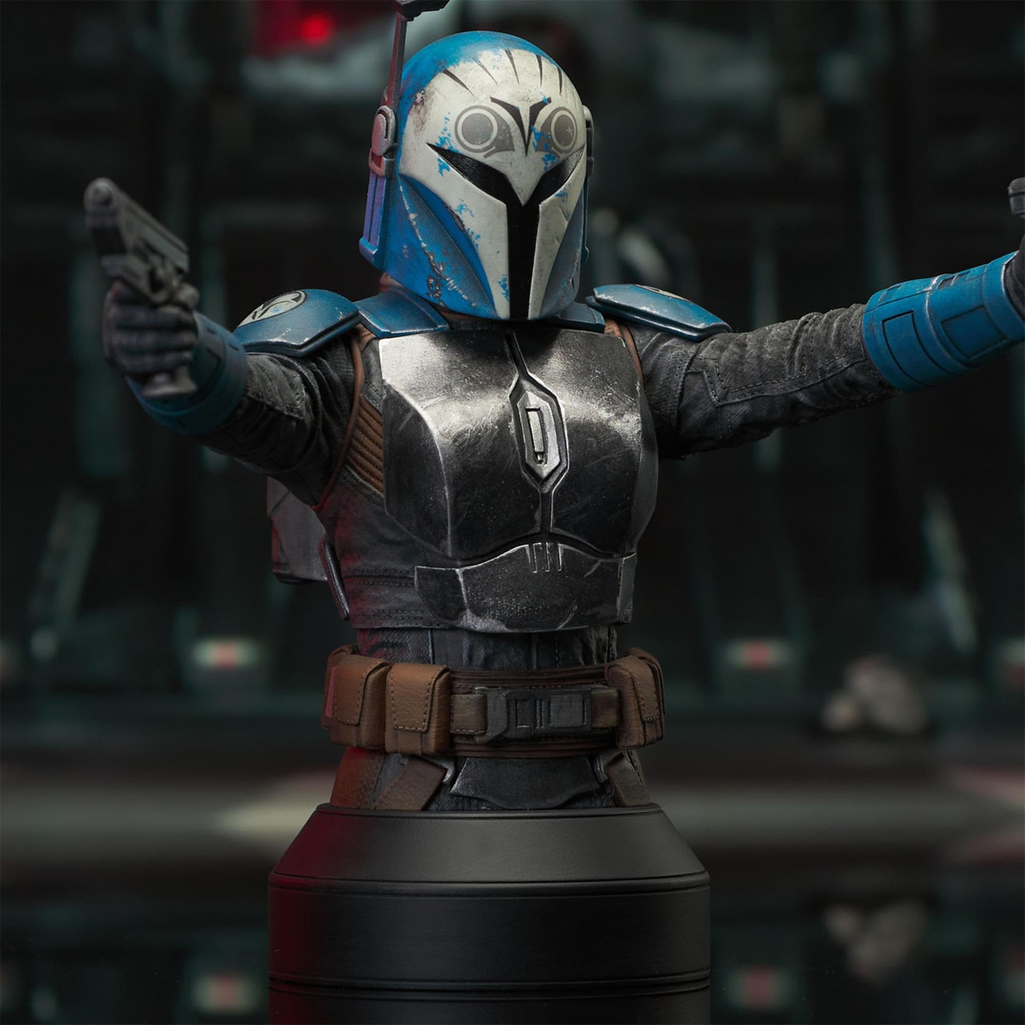 Diamond Star Wars: Mandalorian Season 2 - Bo-Katan Mini Bust (1/6) (DEC212174)