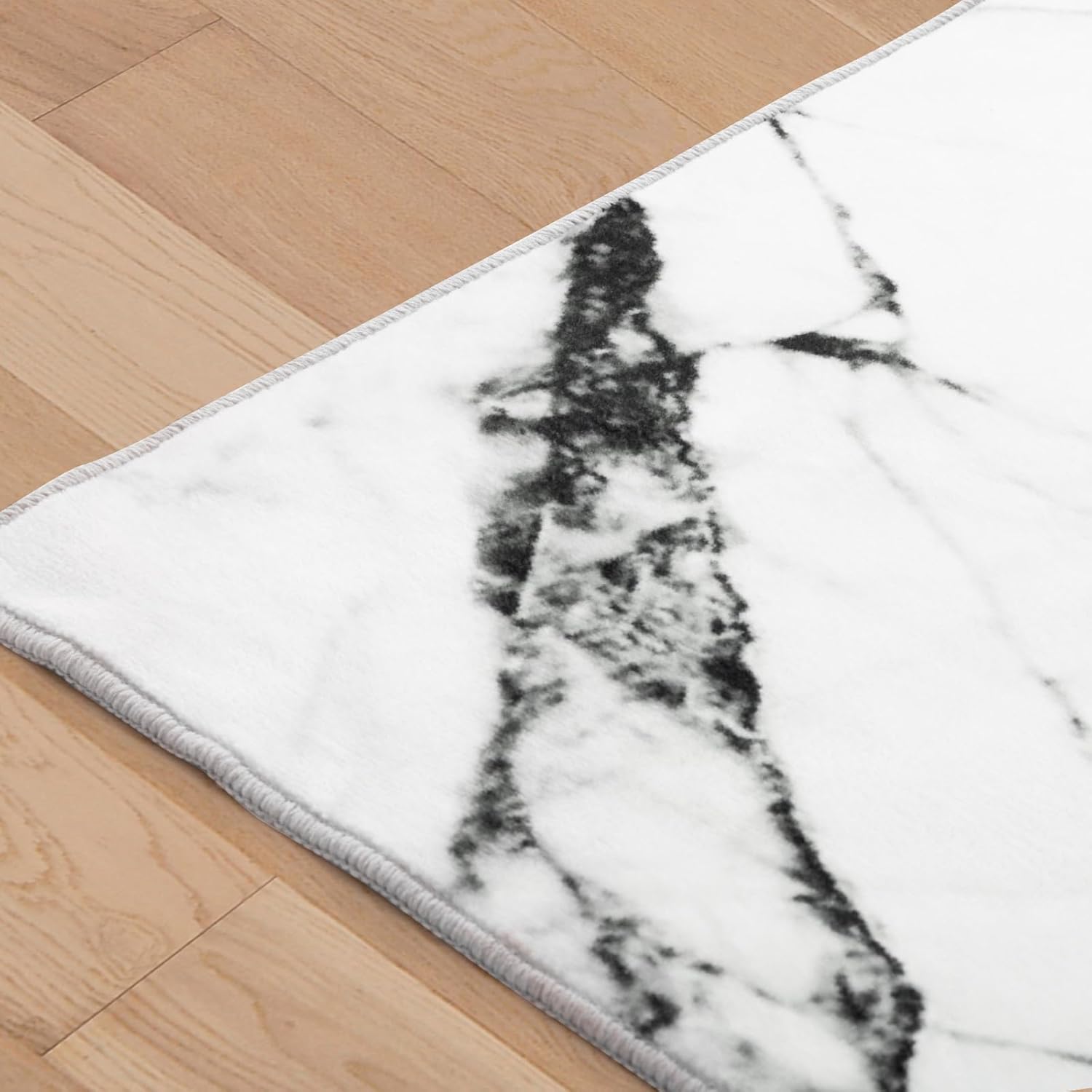Asrug 3x5 Washable Rugs, White Marble Area Rugs for Living Room, Chic Soft Non-Shedding Throw Rug Carpet with Non-Slip Backing, Low-Pile Floor Mat Indoor Rug for Bedroom Enterway Dining Room