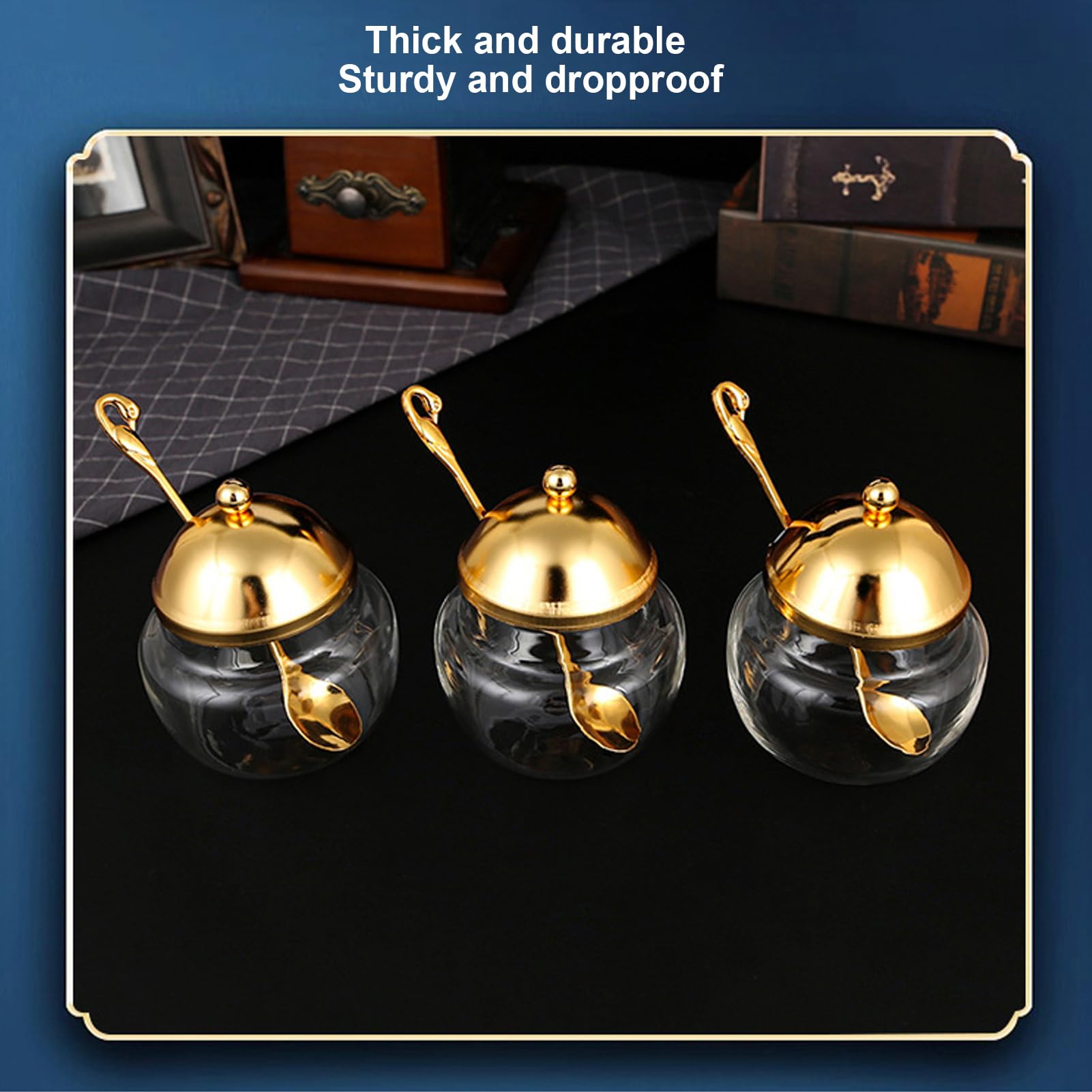 Generic Zuckerdose mit Deckel und Löffel, 3-teiliges Set, europäischer Stil, goldener Zuckerbehälter für Küche, Café, Bar und Hochzeitsfeier, poliertes Glas, Gewürzglas für Hotels