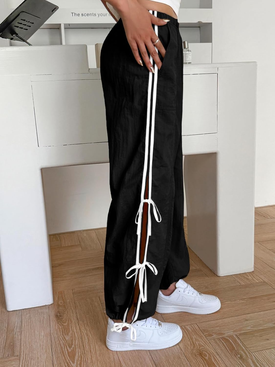 Fisoew Womens Wide Leg Track Pants Casual Elastic Waist Bow Tie Y2K Baggy Sweatpants with Pockets Black - Image 3