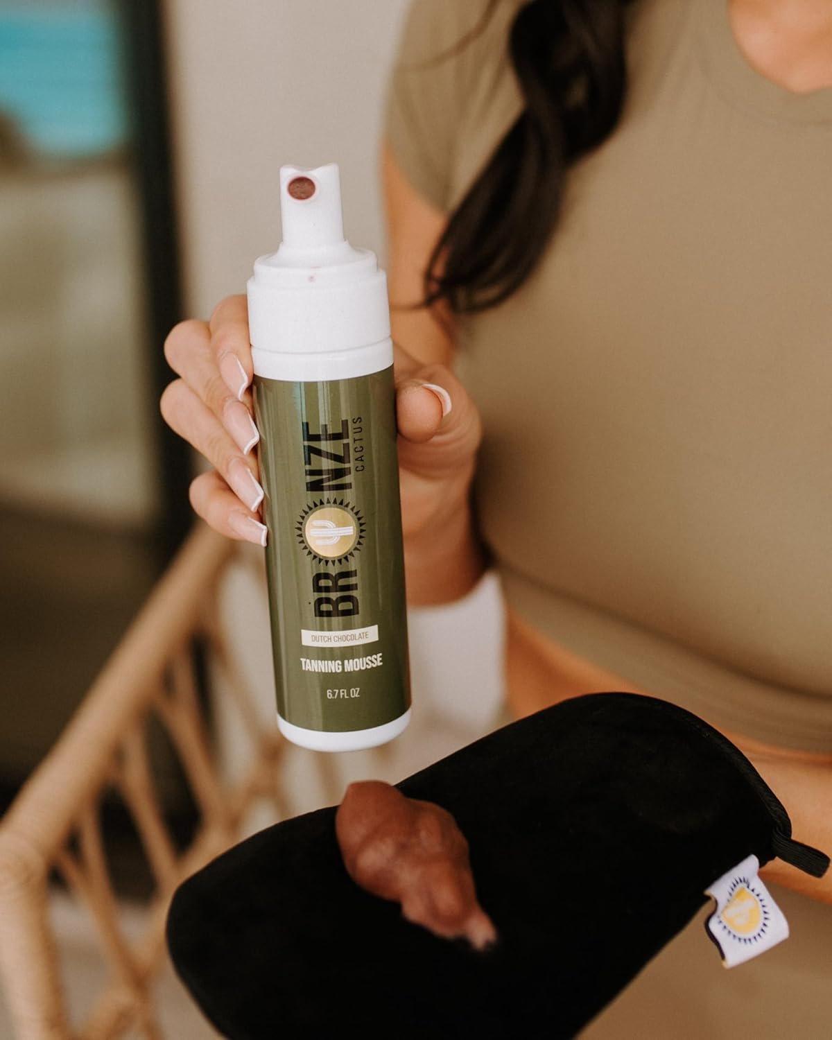 Dutch Chocolate Deluxe Self Tanner Mousse – | Violet Base to Neutralize Orange Undertones | Natural Rich Brown Tan | Vegan & Cruelty-Free | Fast Dry | Hydrating with Hyaluronic Acid - Image 5