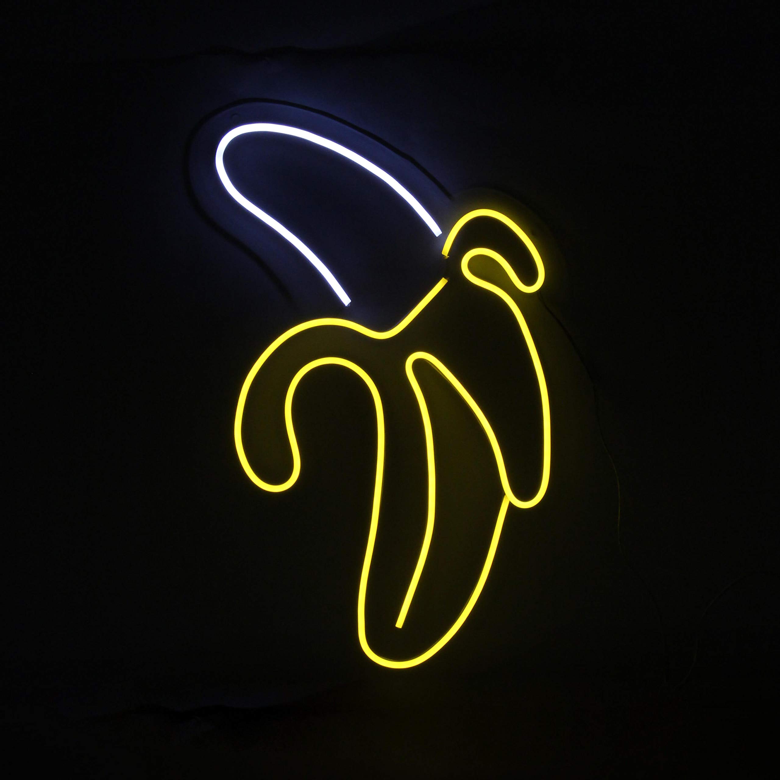 World Art Banane sculpture contemporaine en bois fait main de luxe
