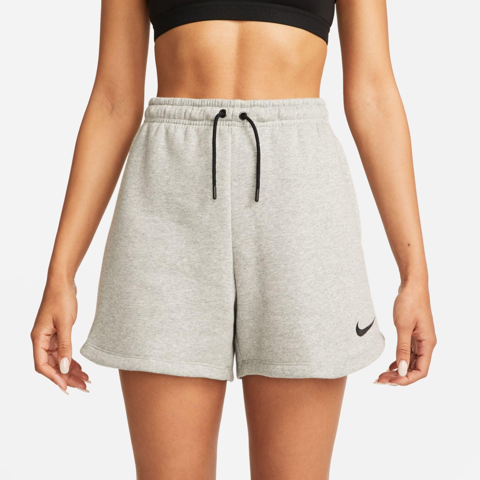 Nike Sportswear Phoenix FD1409 polarowe szorty damskie z wysokim stanem