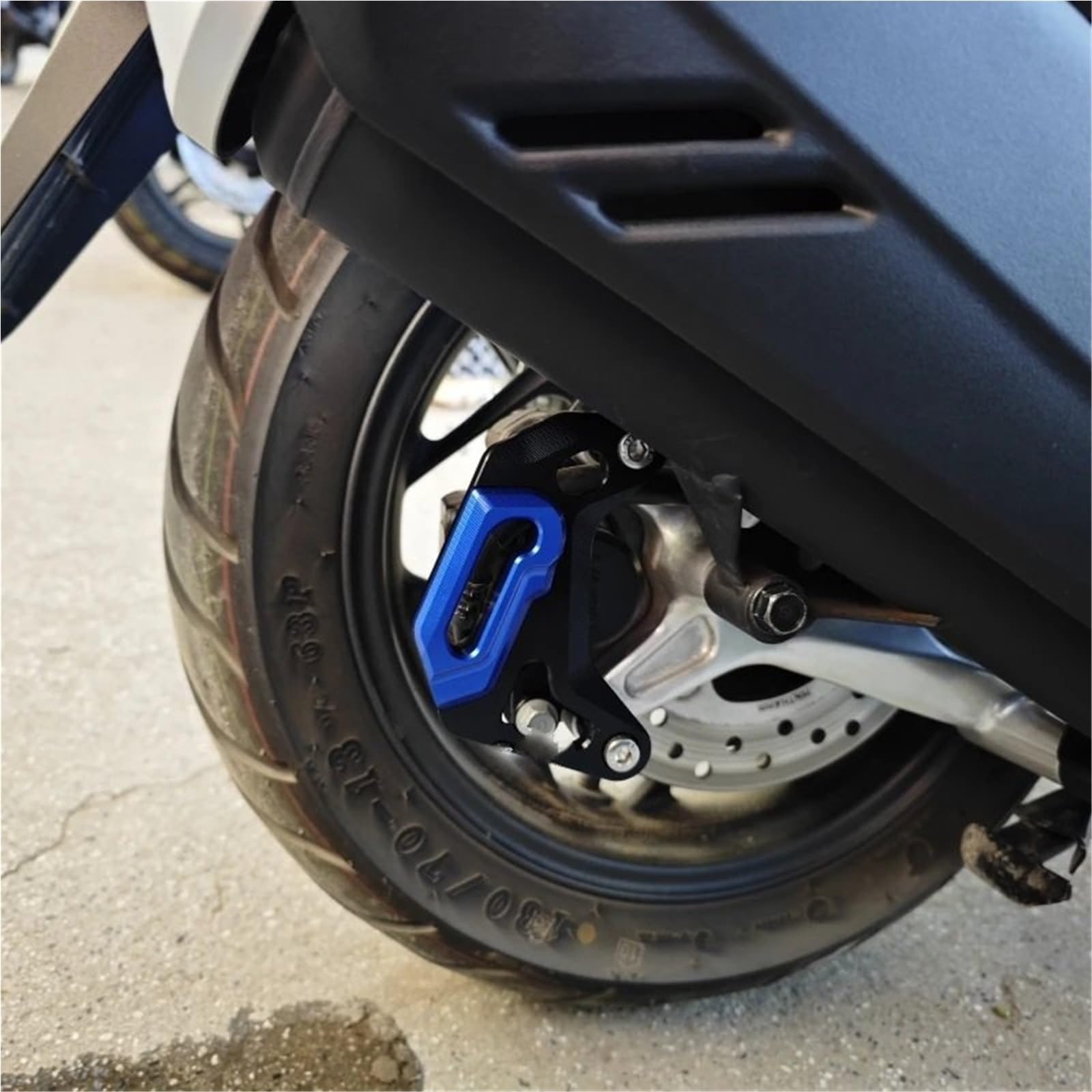 Osłona ochronna hamulca tarczowego Pasuje do Pcx125 Pcx160 Osłona ochronna pompy hamulcowej zacisku hamulcowego Ochronny zacisk hamulcowy Antykolizyjny(Gold-rear Wheel)