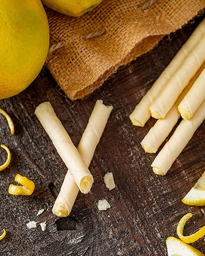 Miniatura 4 de GiftTree Cesta de regalo gourmet As Good As Gold, con trufas decadentes, delicias de chocolate, obleas de limón y delicias más exquisitas