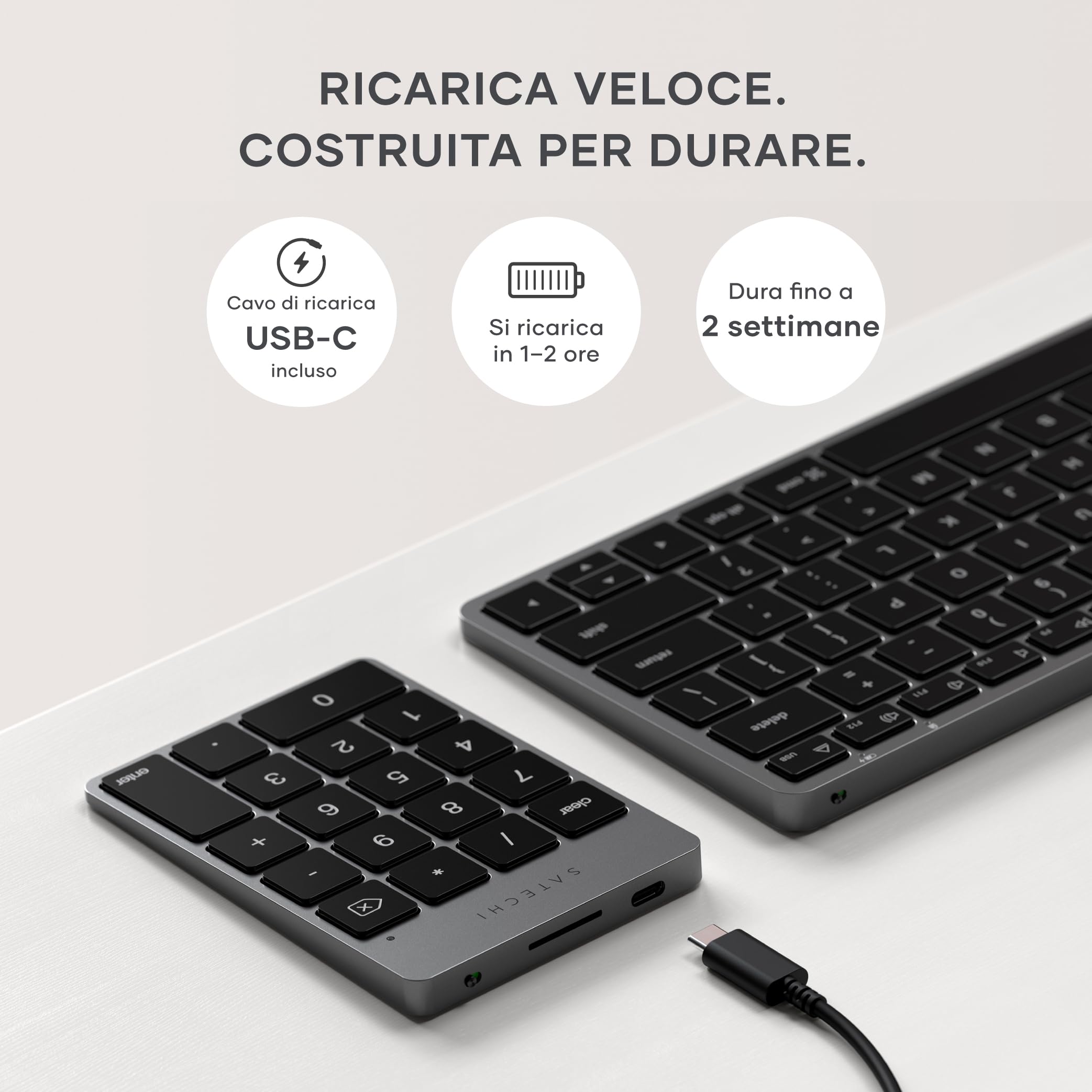Satechi Tastierino Numerico Wireless Slim in Alluminio con 18 Tasti, Bluetooth, Ricarica USB-C per MacBooK, Laptop, PC, iPad (Grigio Siderale, 𝐋𝐚𝐲𝐨𝐮𝐭 𝐔𝐒)