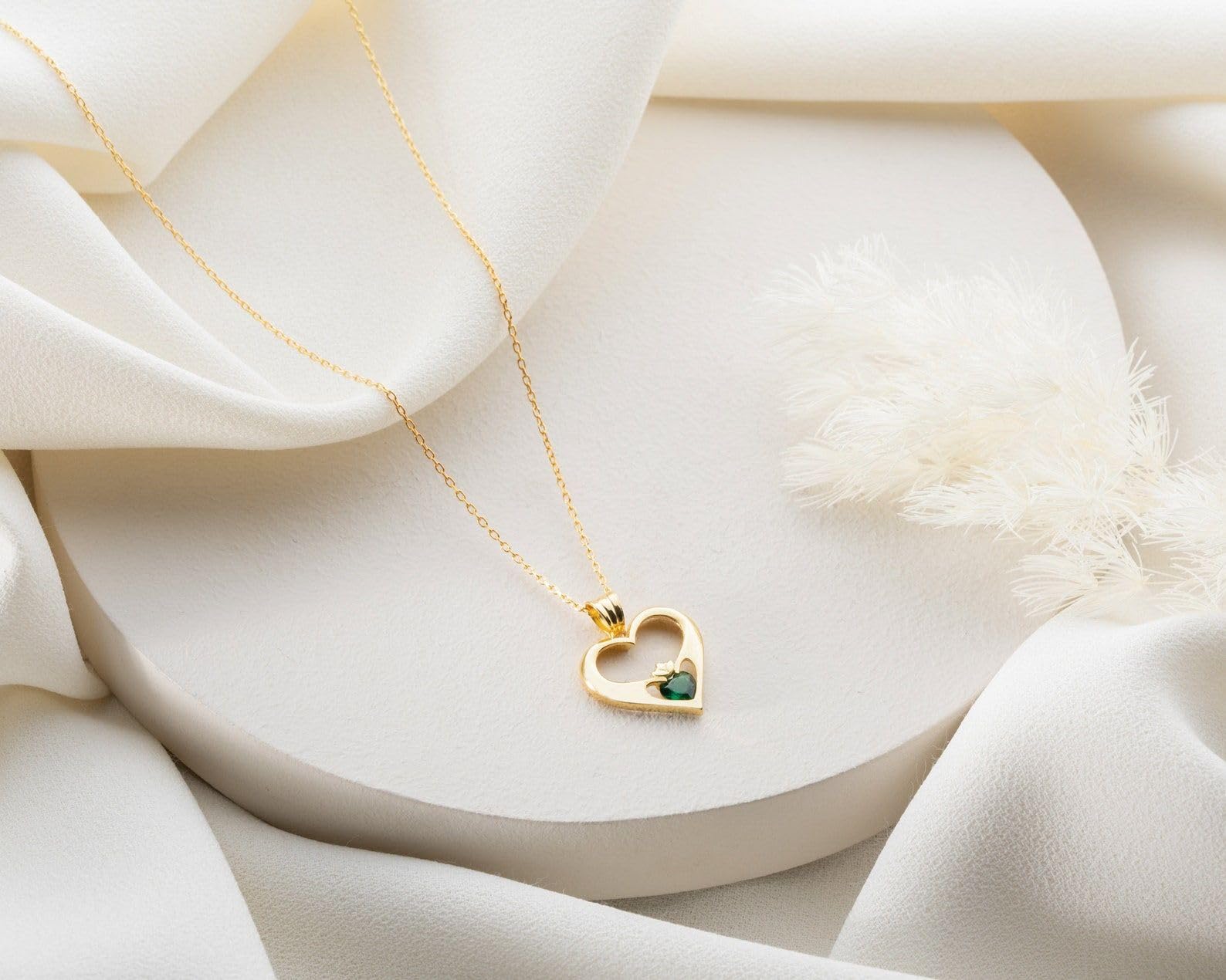 Personalizzato cuore ciondolo collana con pietra portafortuna su misura nome ciondolo Festa della Mamma Natale anniversario compleanno