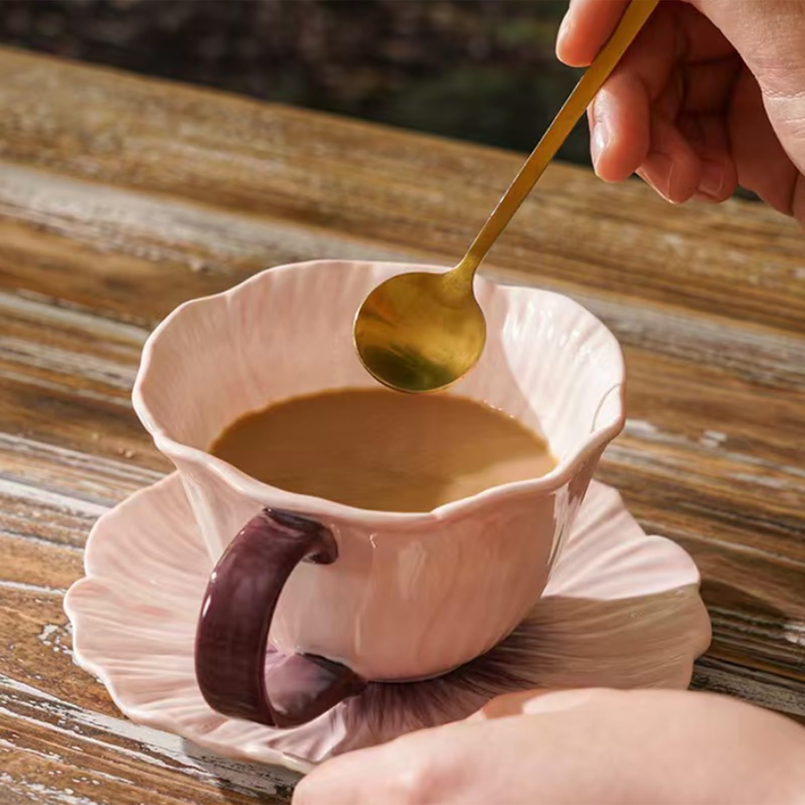 Ceramiczna filiżanka do kawy z motywem piwonii i spodkiem | Wielokolorowy do kawy i herbaty: Filiżanka kawy z kwiatami piwonii ze spodkiem(White)