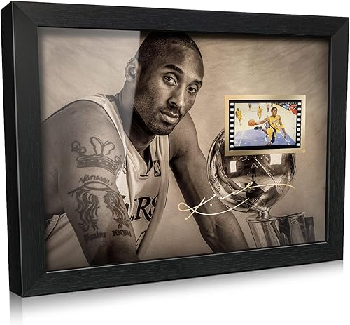 ORIMAMI Póster Deportivo de Superestrella Kobe Bryant Enmarcado para Escritorio Foto Regalo 8x6 Pulgadas, con Mini Celda de Película Firmada de
