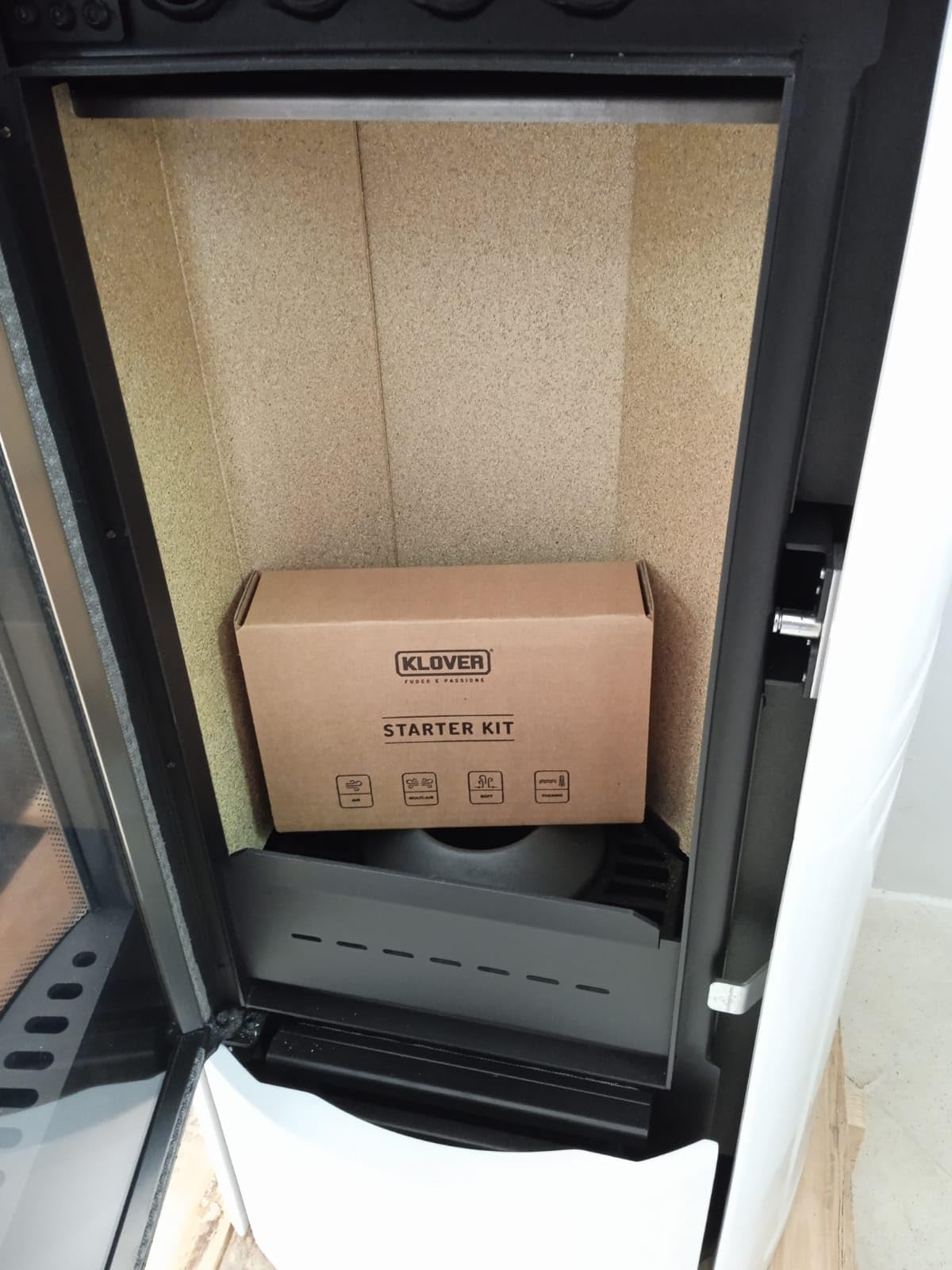 Stufa a pellet Klover modello Omega Plus Air