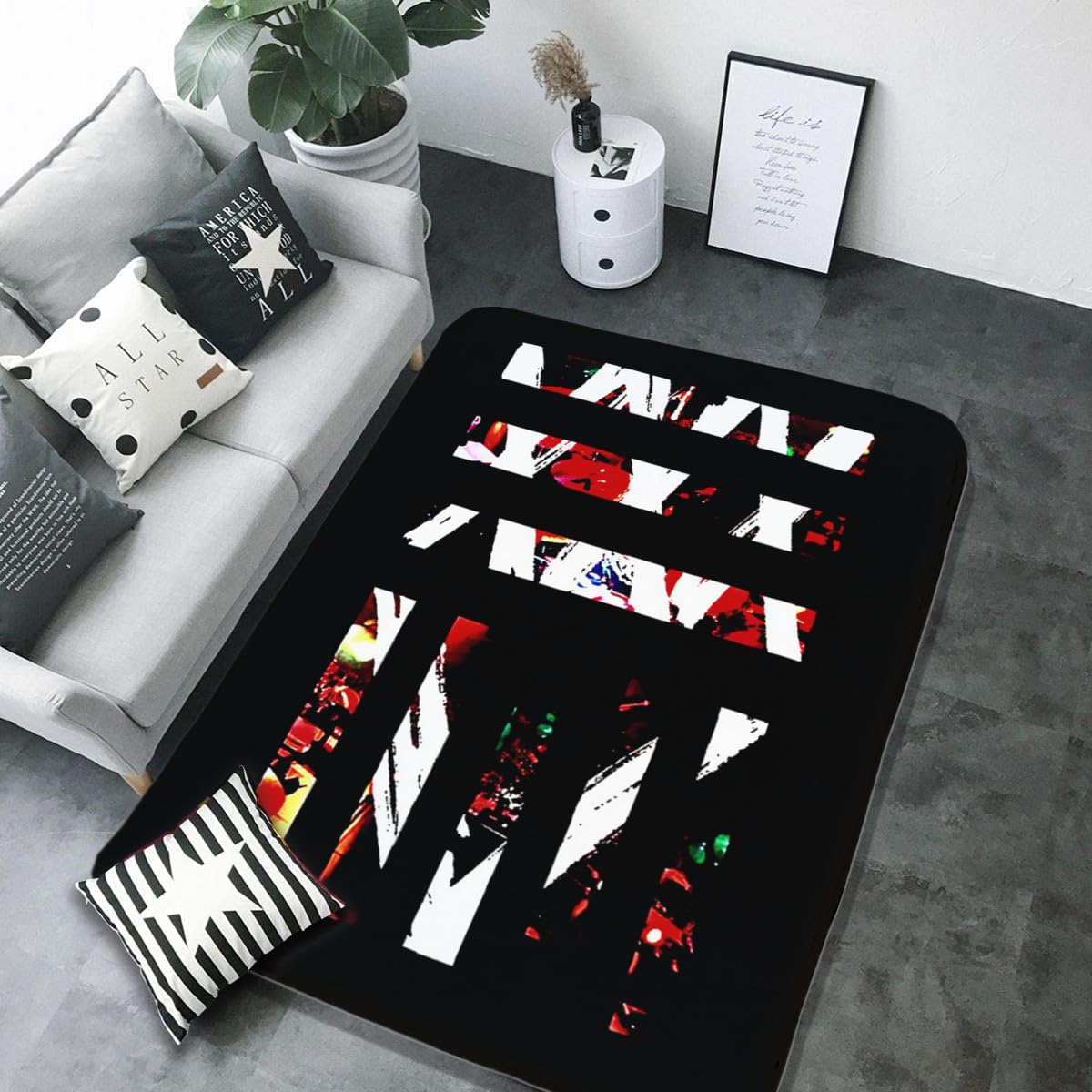 Amazon｜ワンオクロック One Ok Rock カーペット ラグマット 150