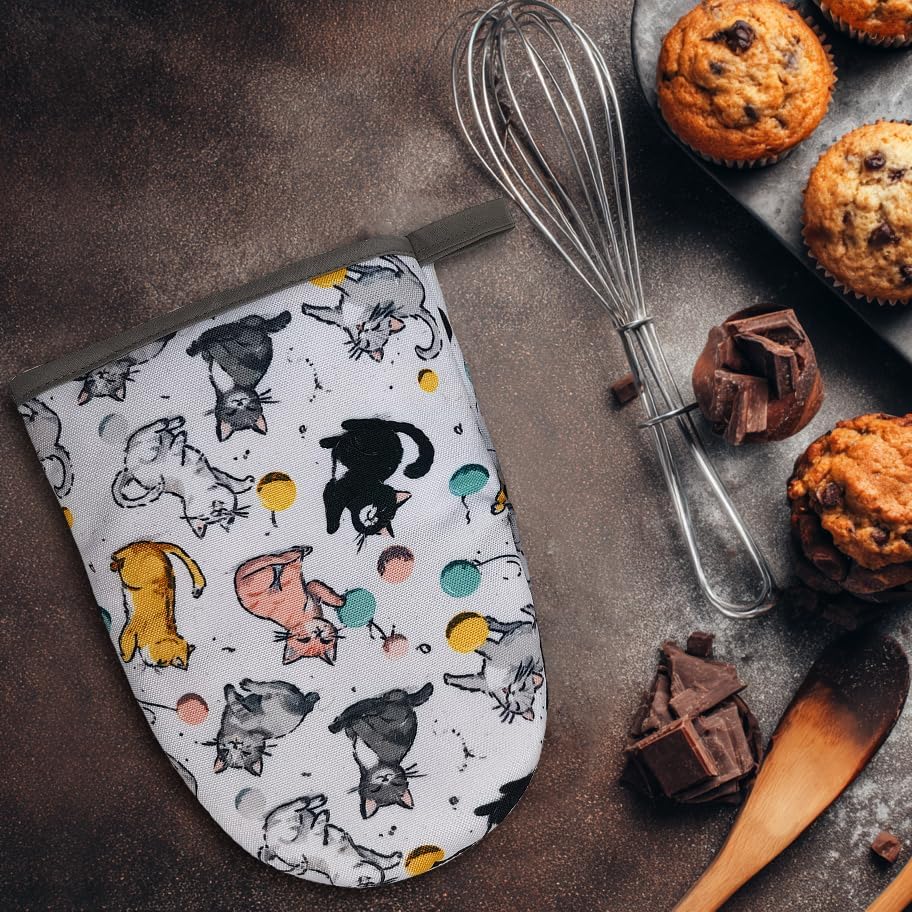 Cute Cat Oven Mitts, High Heat Resistant Kitchen Oven Gloves, Mini Silicone Oven Mitts, Non-Slip Grip Surfaces and Hanging Loop for Grilling, Baking, Cooking and Microwave, Gift - Image 2