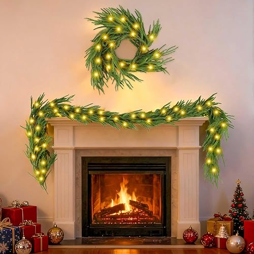 Miniatura 10 de Guirnalda de Navidad de 9 pies con luces, guirnalda iluminada que funciona con pilas con piñas de pino, bayas rojas y ramas exuberantes, 50 luces