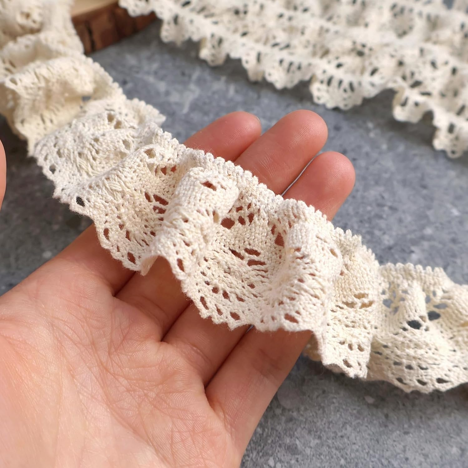 Beige Ruffle Lace Trim 1.6''x3yds Gathered Elastic Lace Ribbon for Sewing Crafts, Apparel Home Decor