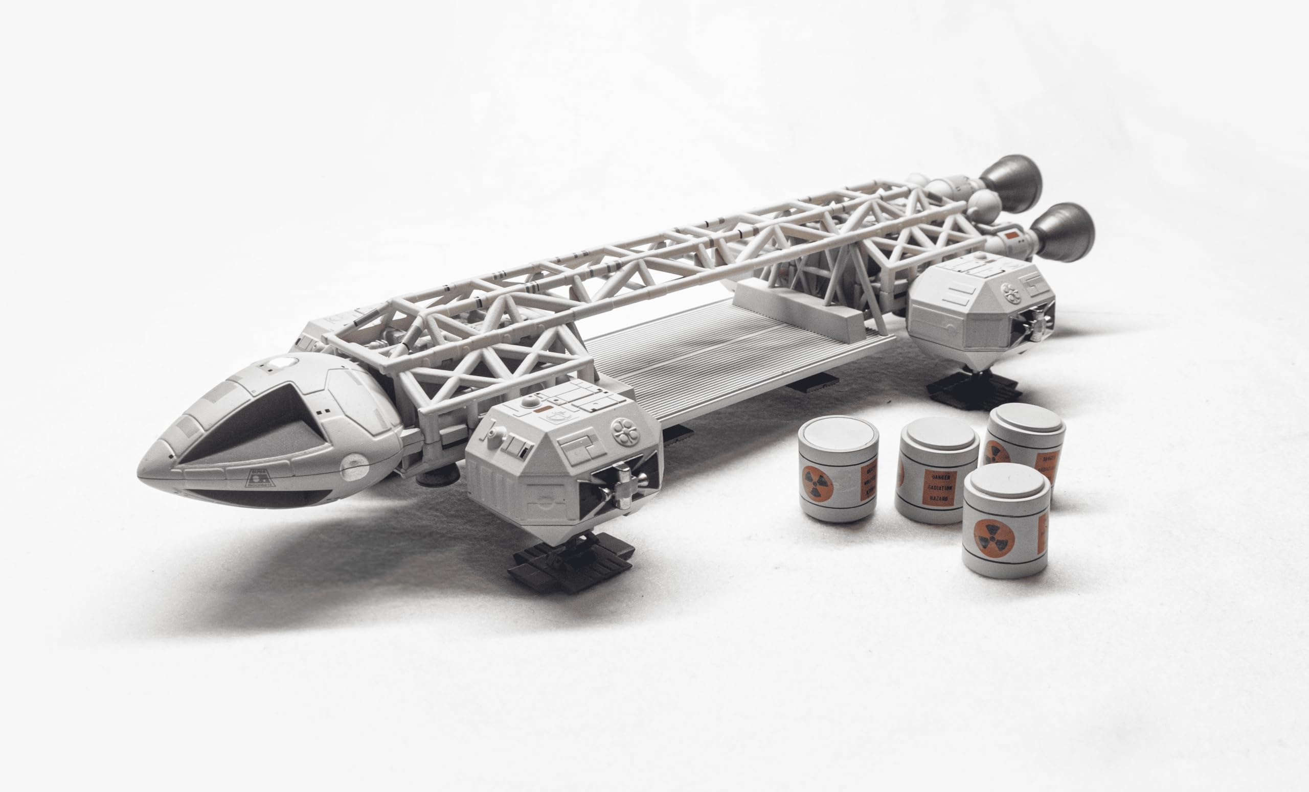 Spazio: 1999 Pallet Eagle Shuttle Model - Nave spaziale da collezione edizione limitata, scatola ufficiale Gerry Anderson Spacecraft e collezionisti