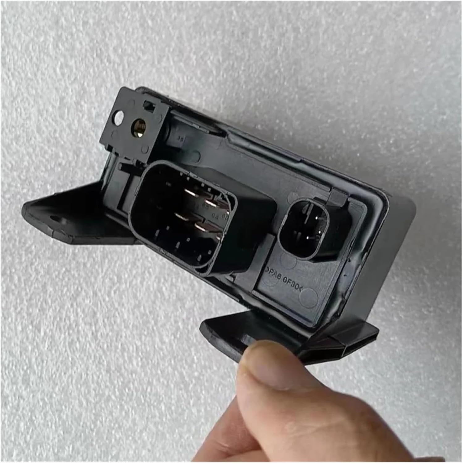 A 0005453616 Glow Plug Control Unit 6 Pin Fit for Benz E320 Fit for Dodge Fit for Freightliner Sprinter 2500 3500 0005453616 Plug Relay