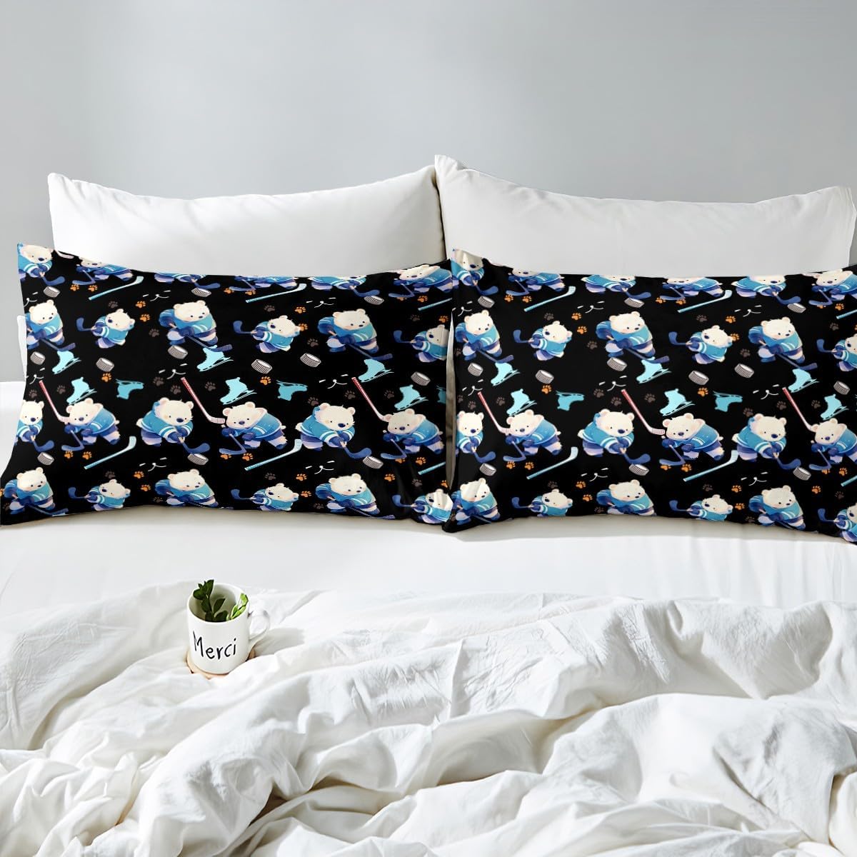 Kawaii Polar Bear Duvet Cover Set Toddler Size,Winter Ice Hockey Skate Sports Games Bedding Set,Boys Girls Room Decor,Cartoon Animal Paws Print Comforter Cover,Black Quilt Cover,1 Pillowcase,No Filler