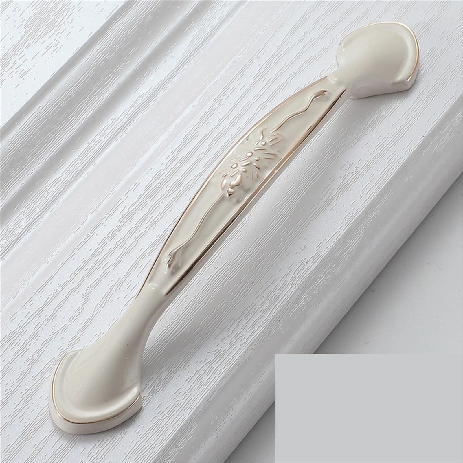 Poignées de meubles en alliage de zinc blanc 128mm au design contemporain