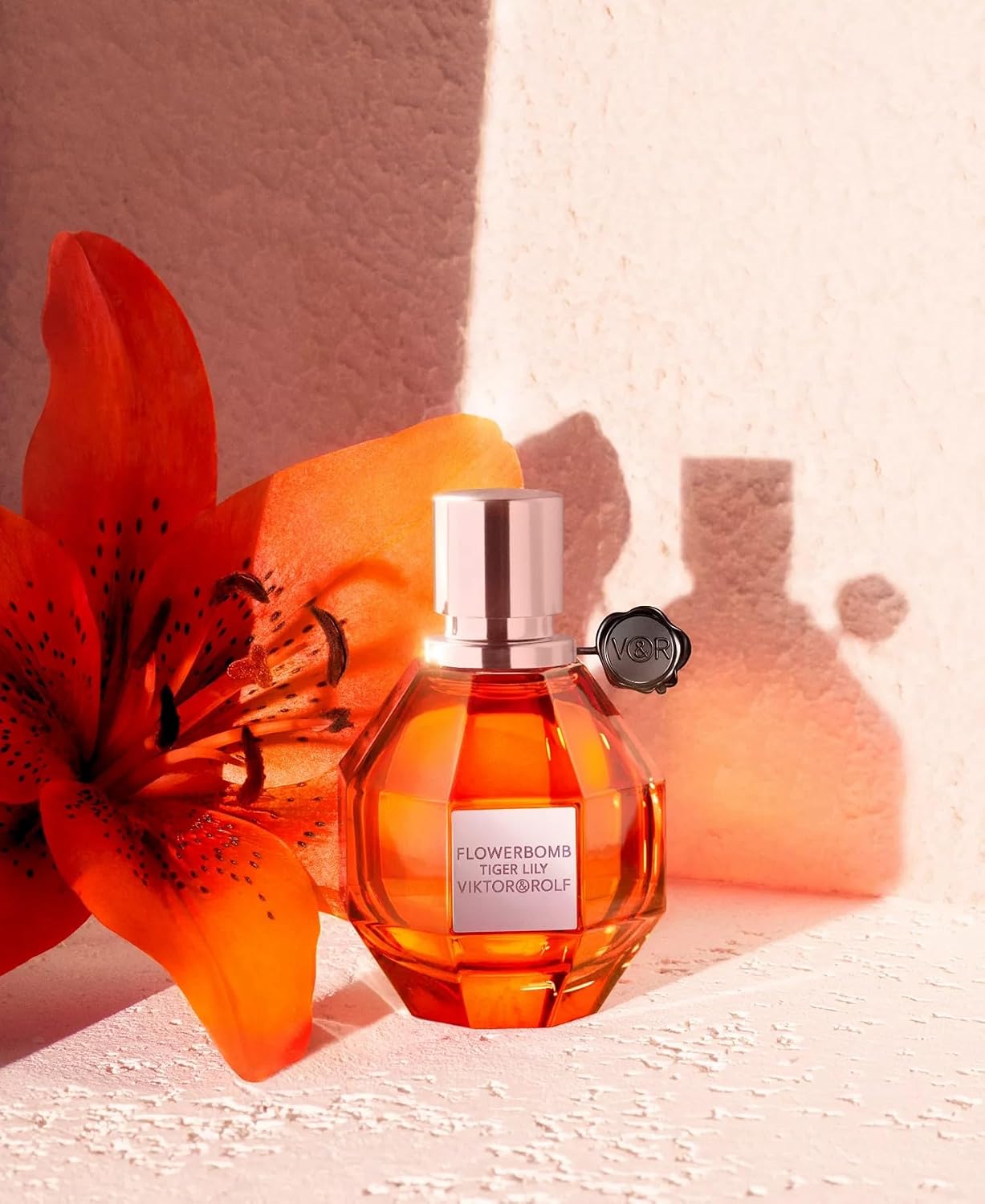 Flowerbomb Tiger Lily by Viktor&Rolf