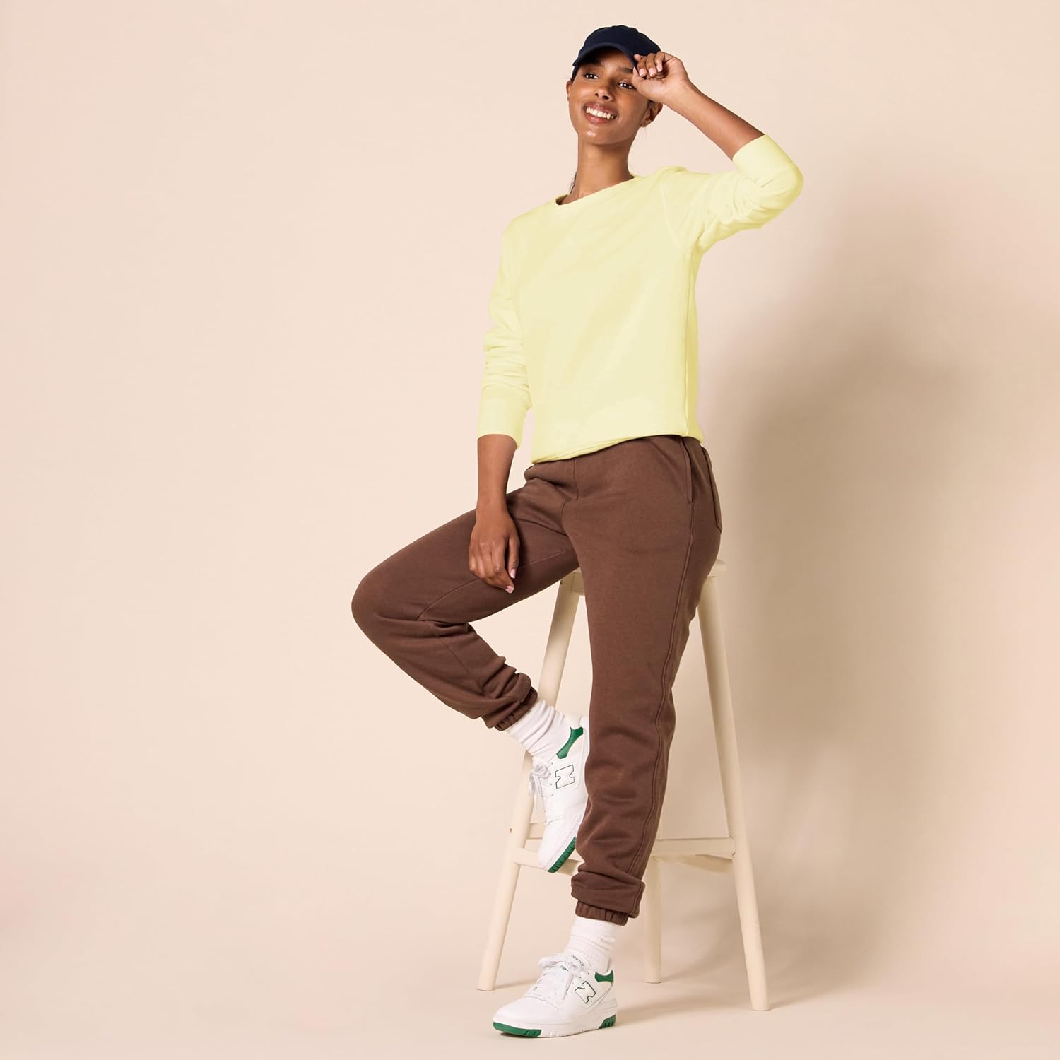 Amazon Essentials Women's Fleece Crewneck Pullover Sweatshirt (Available in Plus Size) - Image 5