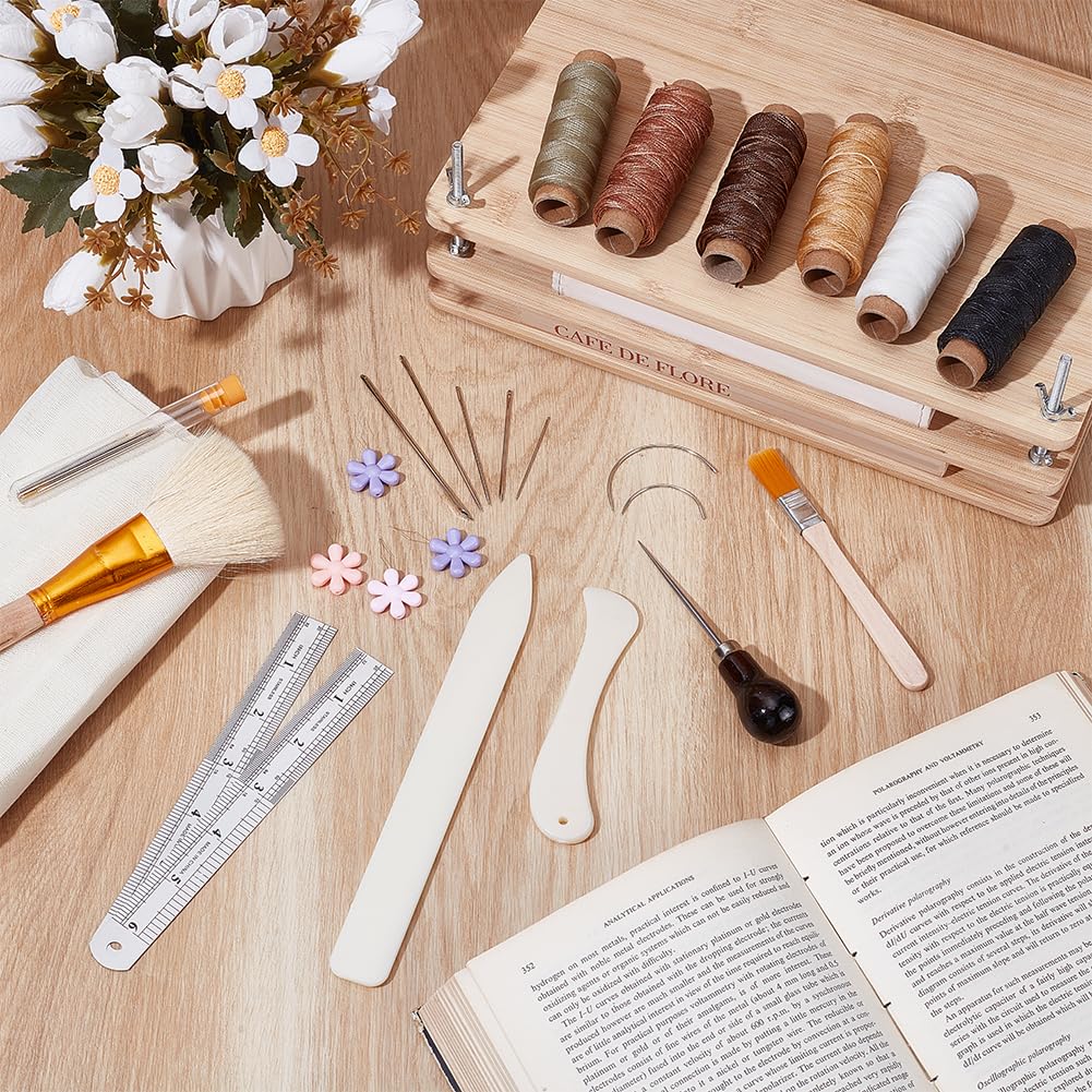 UNICRAFTALE 1 ensemble de Kits de Reliure de 29.5x19.5cm Matériaux de Reliure Fournitures de Reliure Kit de Réparation de Livres avec Plioir Poinçon Aiguilles et Fil pour Reliure et Réparation