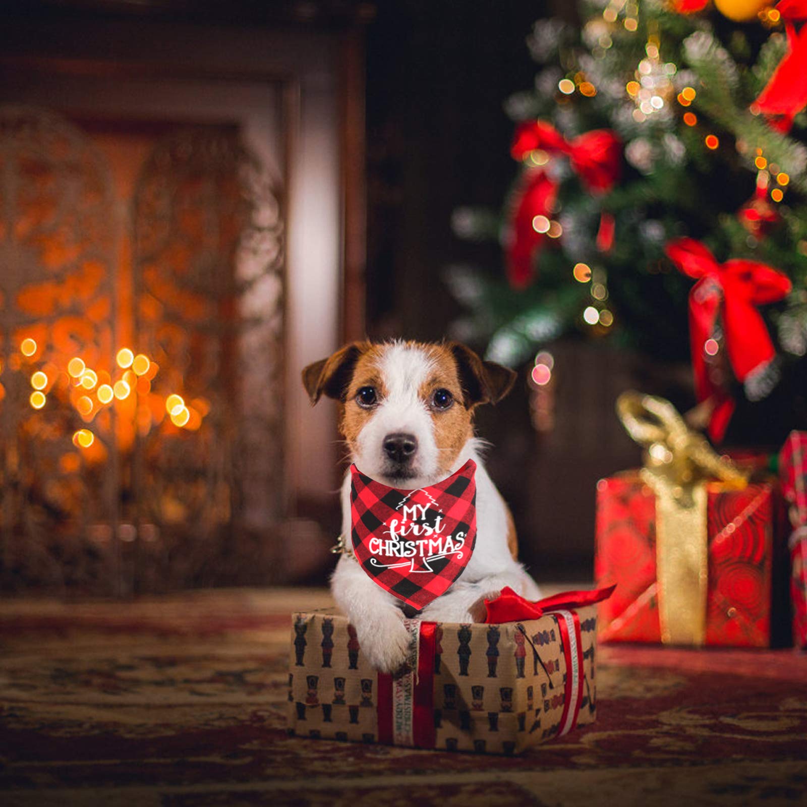 Kerst Hond Bandana, Hond Sjaal, 4 Wasbaar Pet Sjaal, Santa Outfits Driehoek slabbetjes, Verstelbaar Driehoek Slabbetjes, Voor Middelgrote,Grote Honden en Katten, gemakkelijk op te vouwen en te dragen